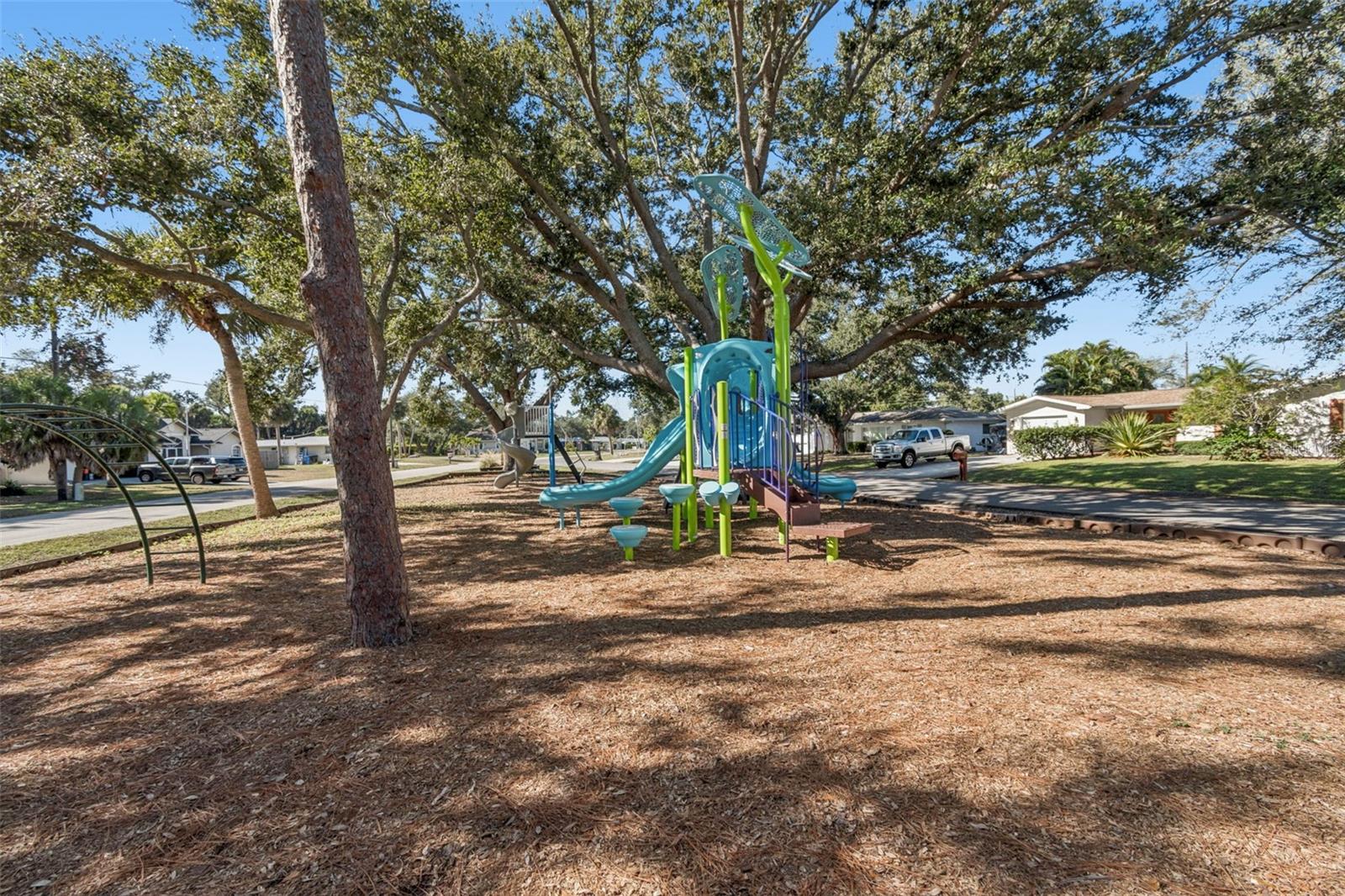 Image 57 of 66 For 1420 Gate Drive