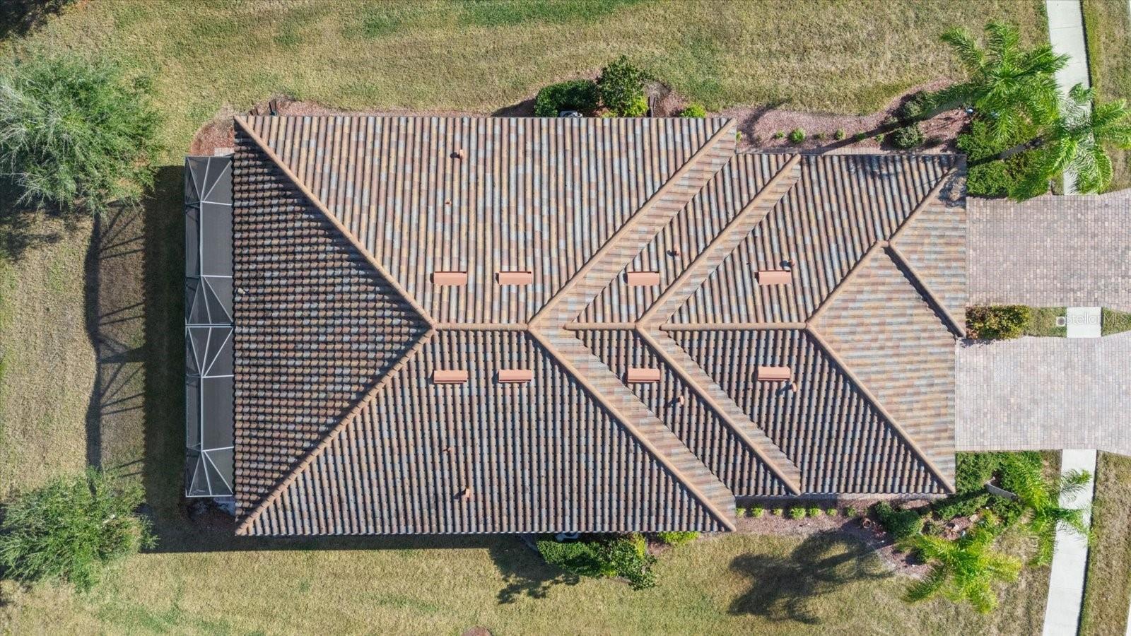 Image 34 of 65 For 12588 Garibaldi Lane