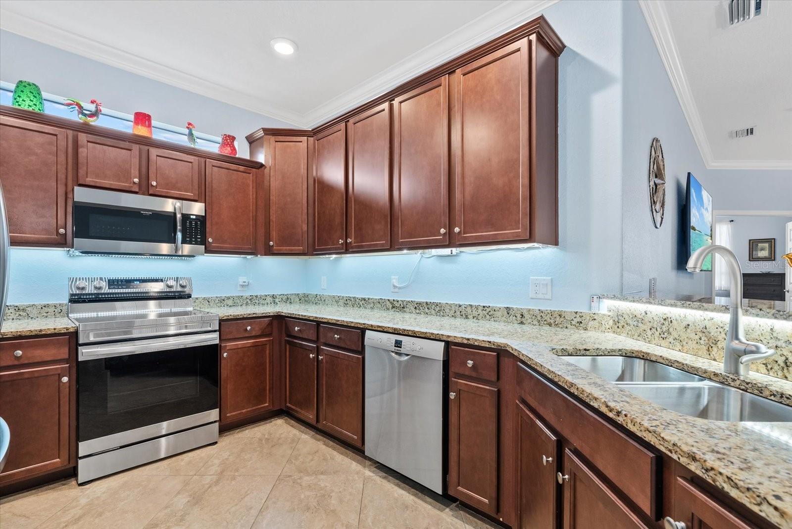 Image 7 of 65 For 12588 Garibaldi Lane