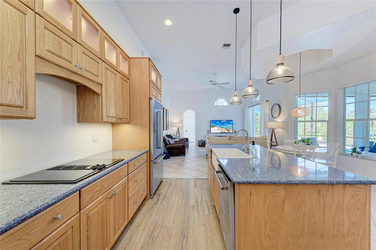 Image 24 of 76 For 1333 Oak Point Court