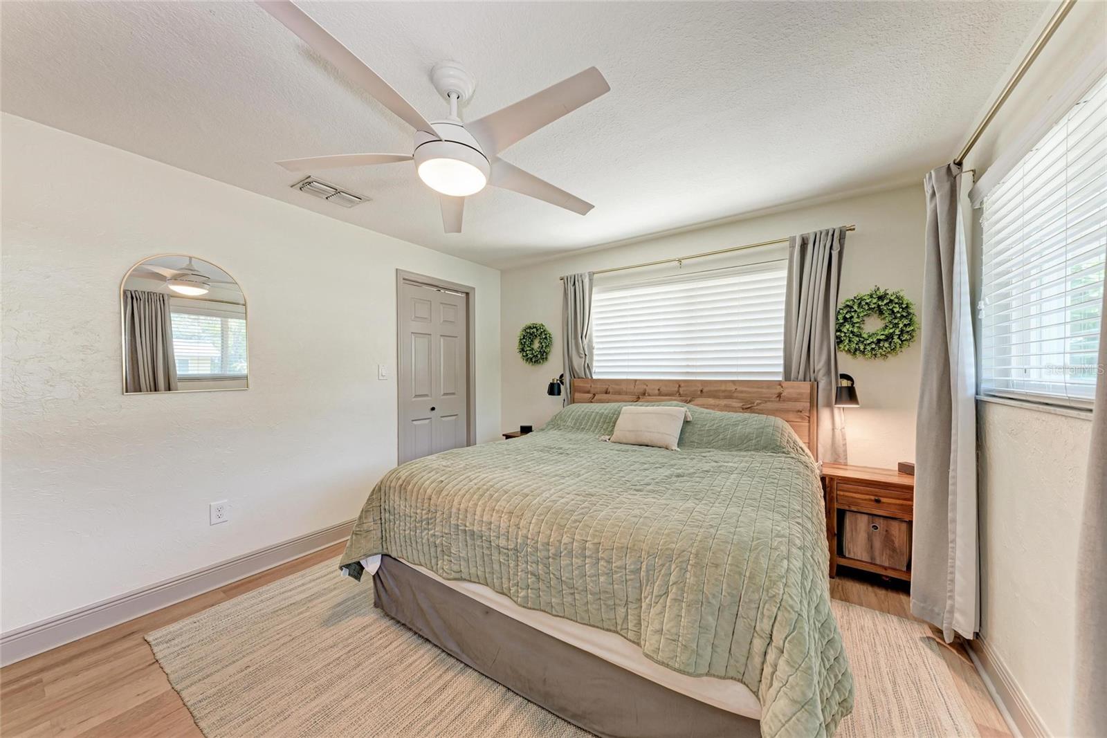 Image 23 of 50 For 4616 Leeta Lane