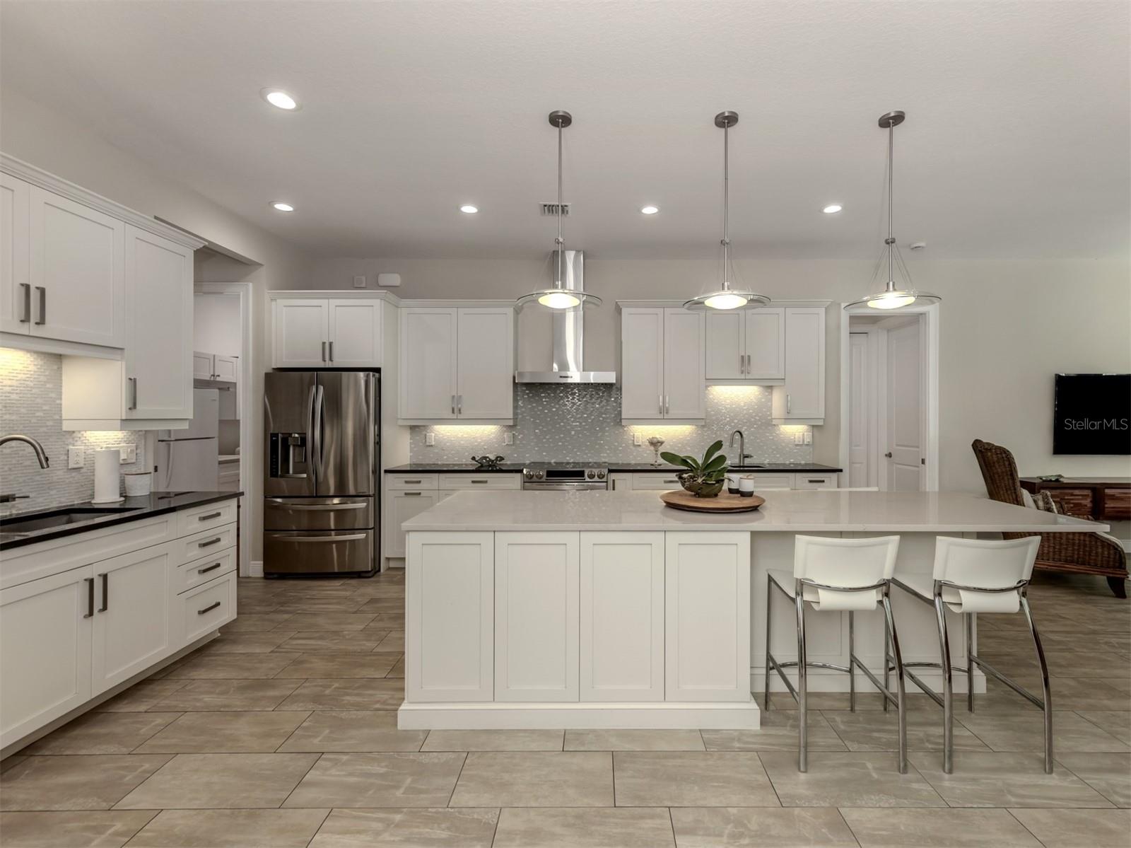 Image 11 of 56 For 332 Pensacola Road