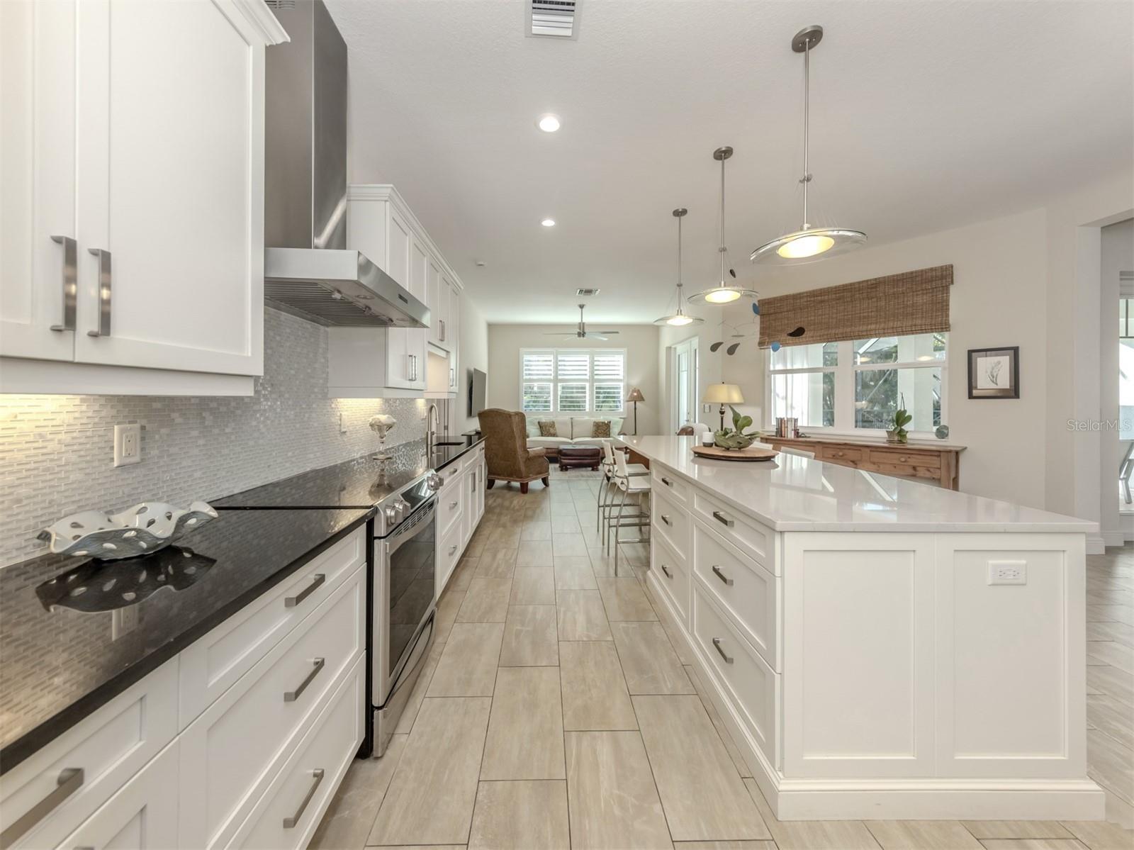 Image 15 of 56 For 332 Pensacola Road