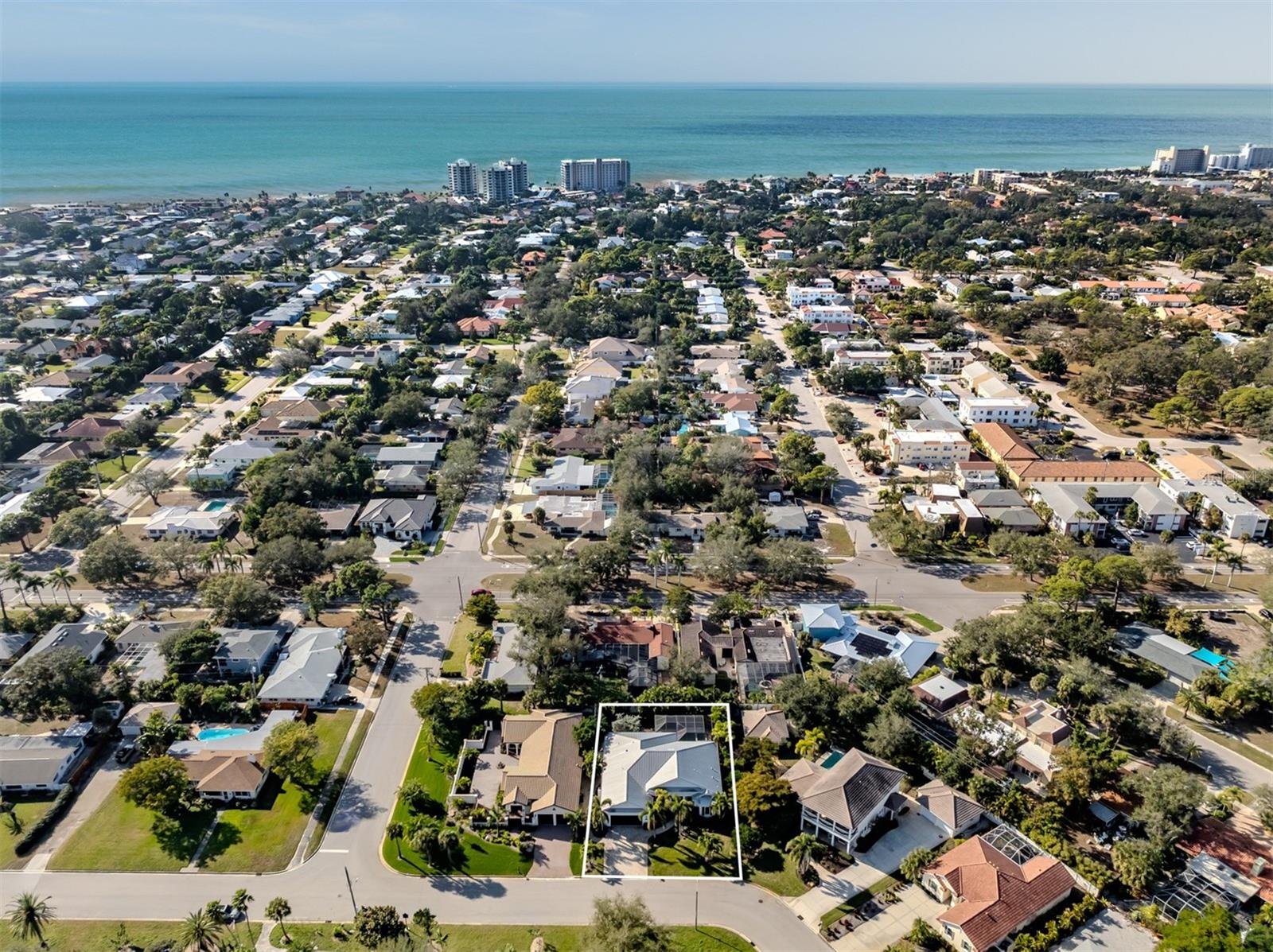 Image 34 of 56 For 332 Pensacola Road