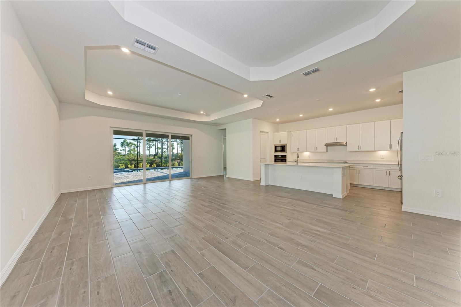 Image 13 of 66 For 13021 Tulum Loop