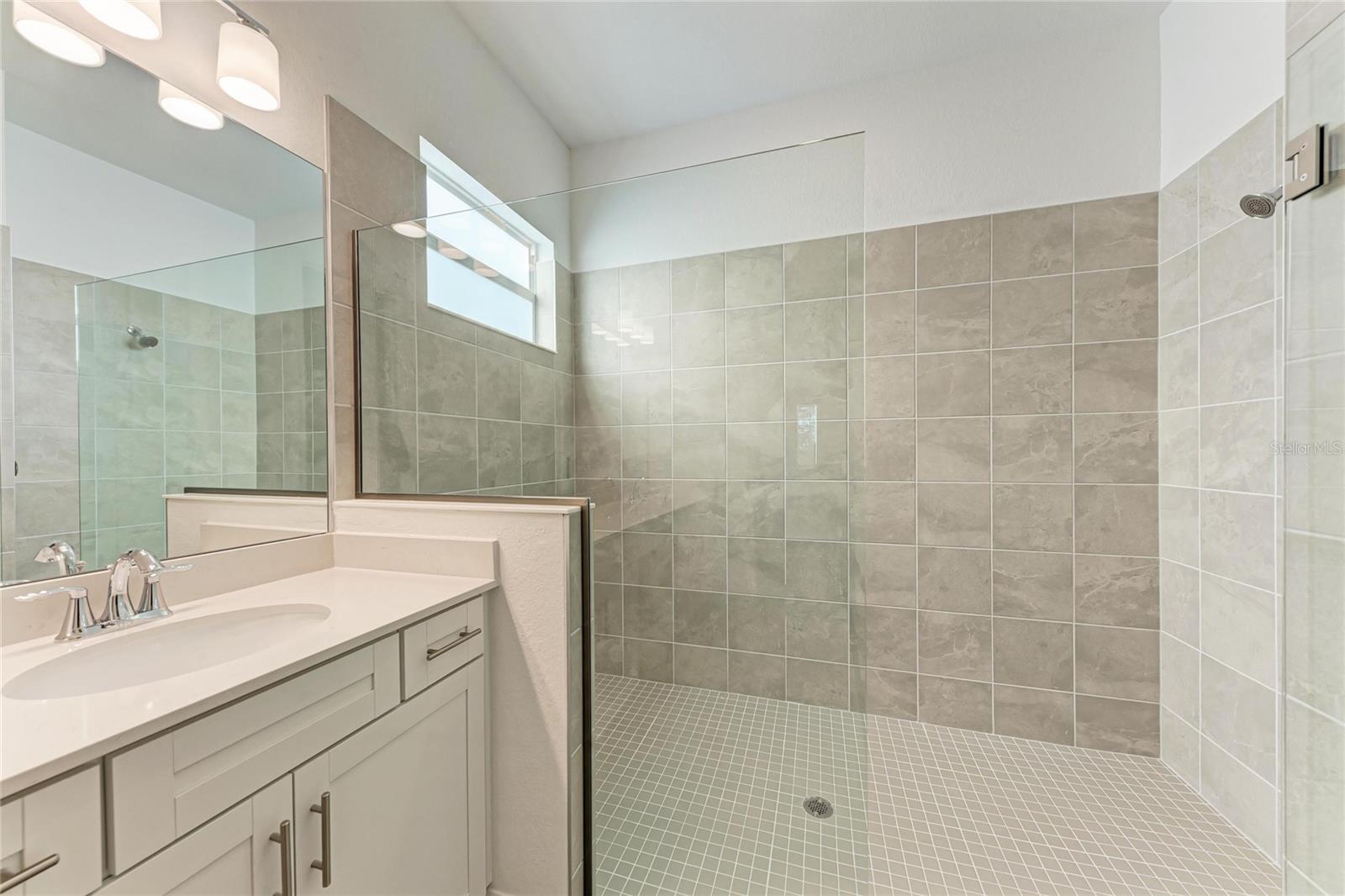 Image 17 of 66 For 13021 Tulum Loop