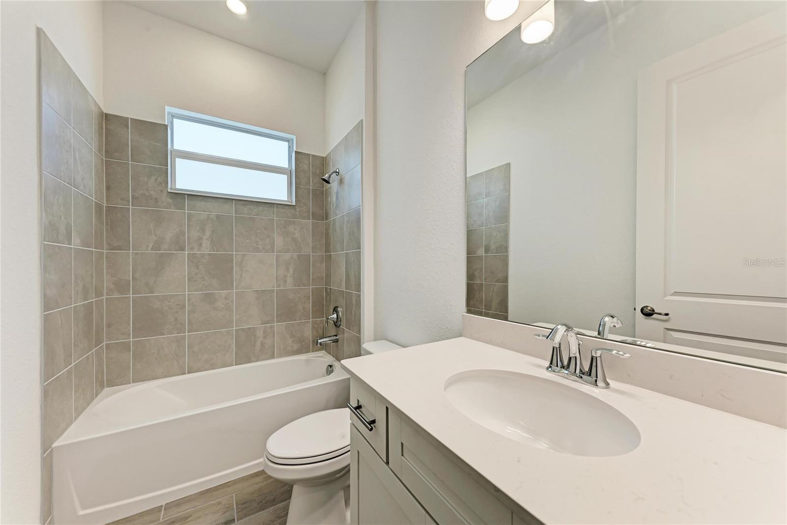 Image 21 of 66 For 13021 Tulum Loop