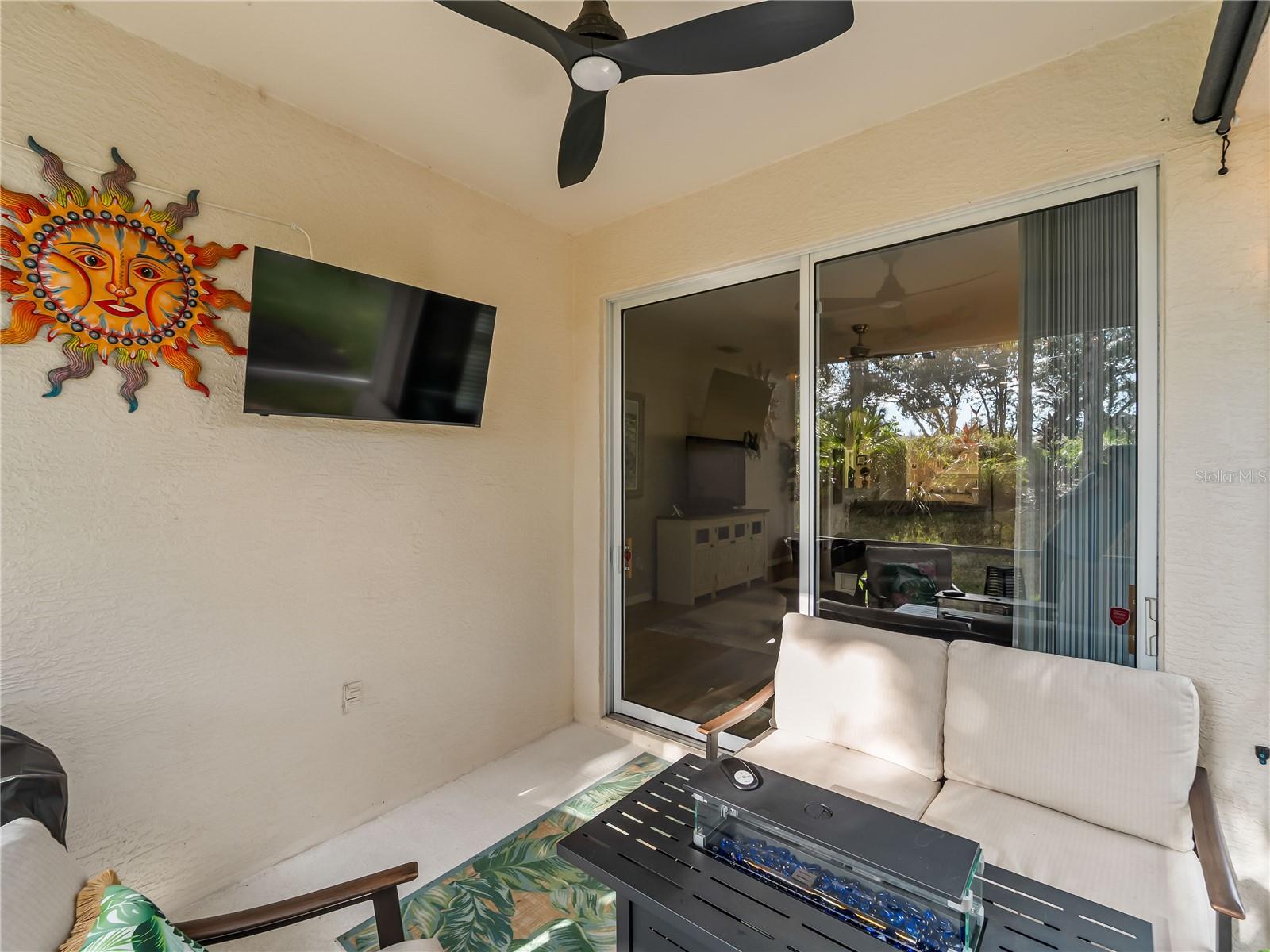 Image 30 of 36 For 4827 Whispering Oaks Drive