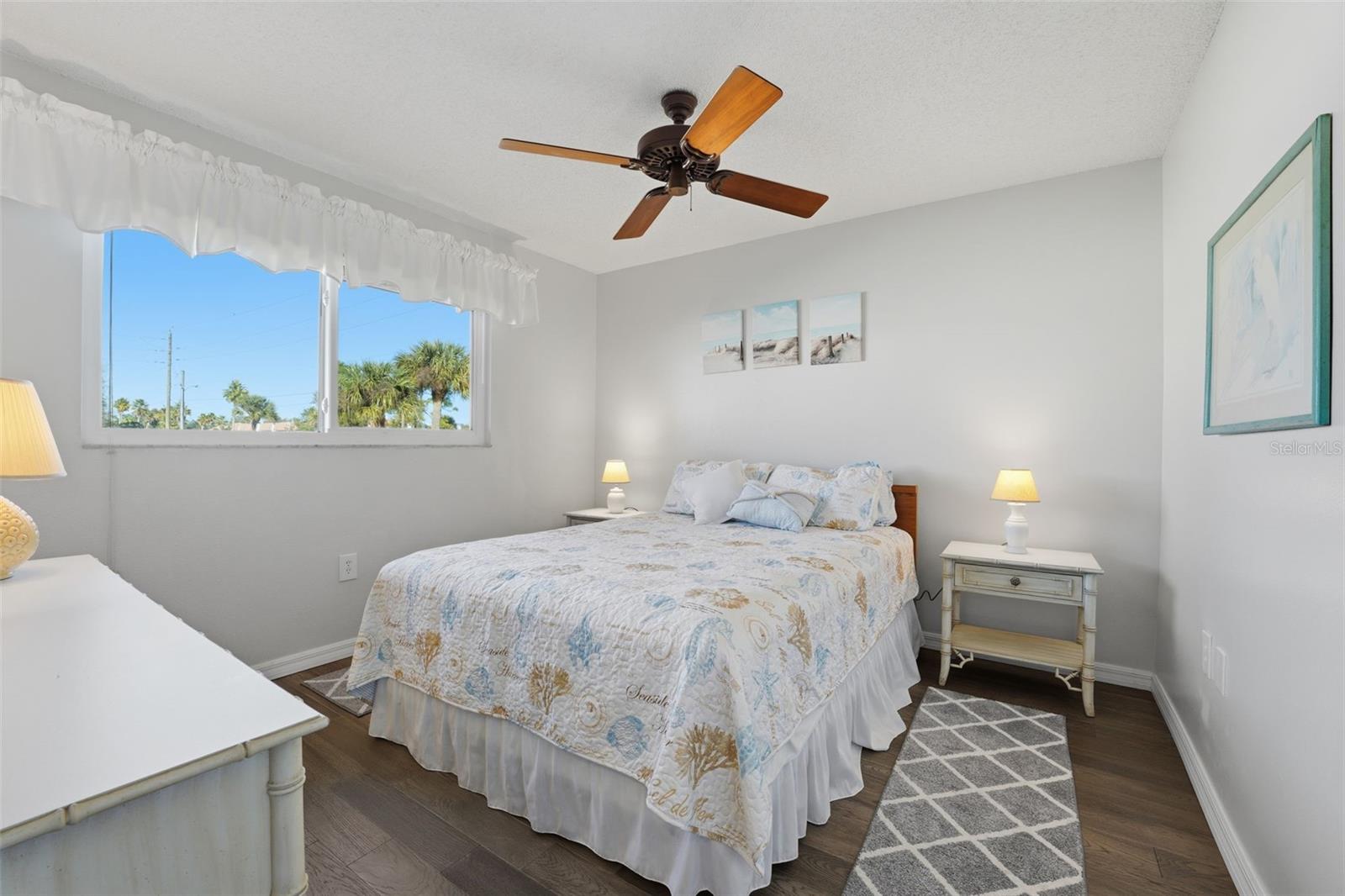 Image 13 of 100 For 461 Airport Avenue E 106