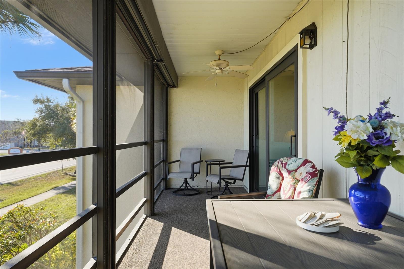 Image 18 of 100 For 461 Airport Avenue E 106