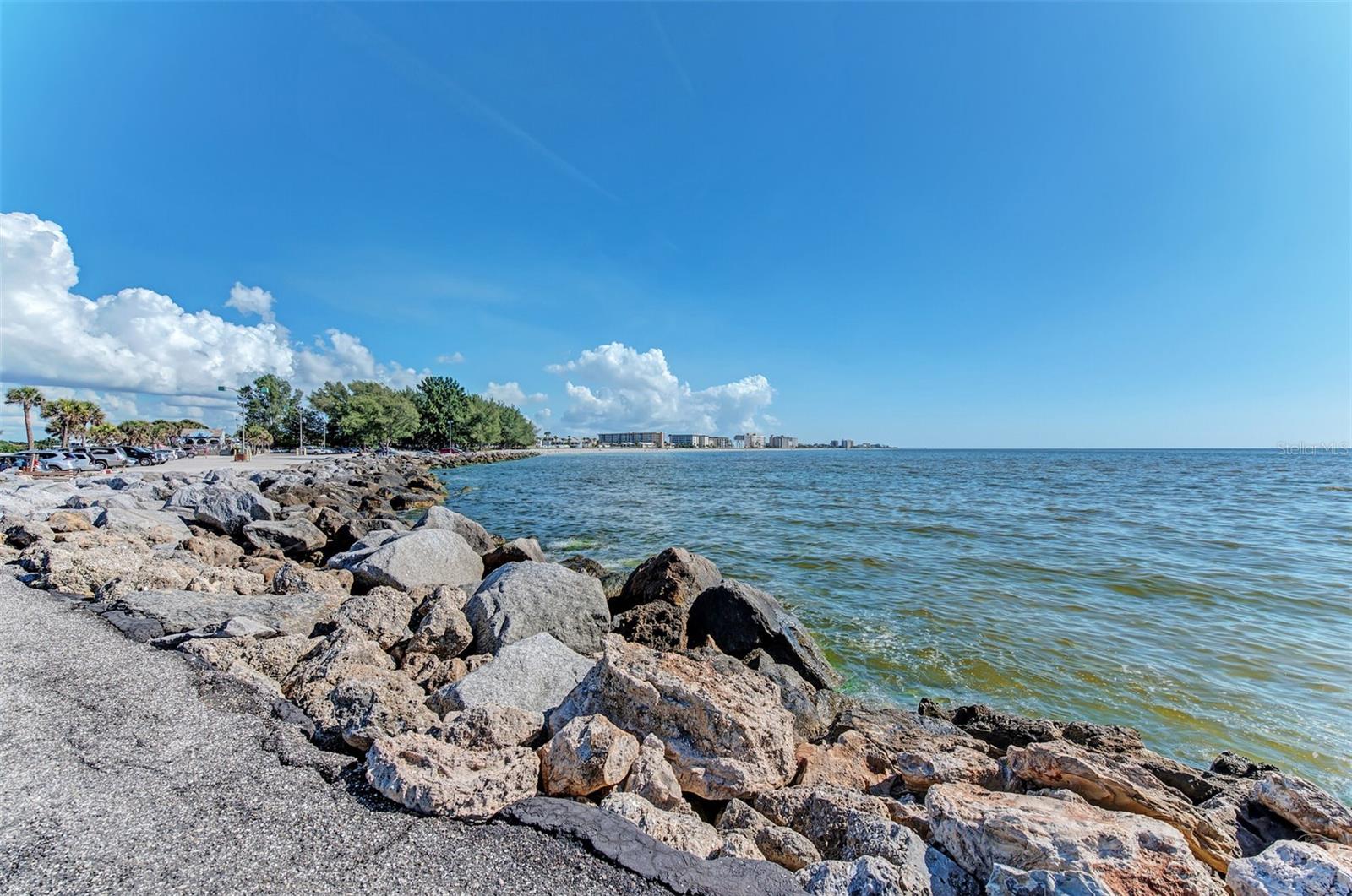 Image 86 of 100 For 461 Airport Avenue E 106