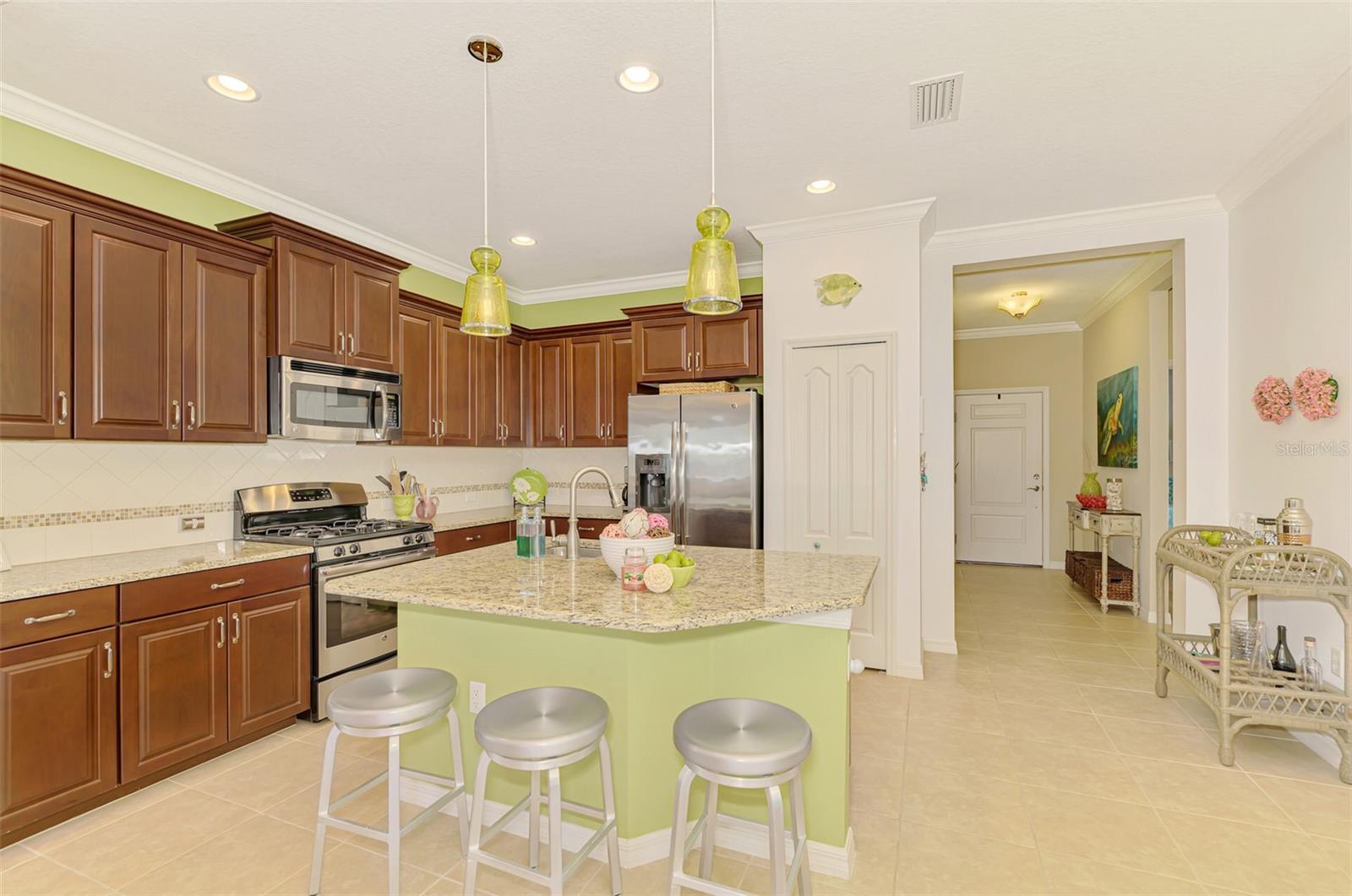 Image 16 of 93 For 11401 Okaloosa Drive