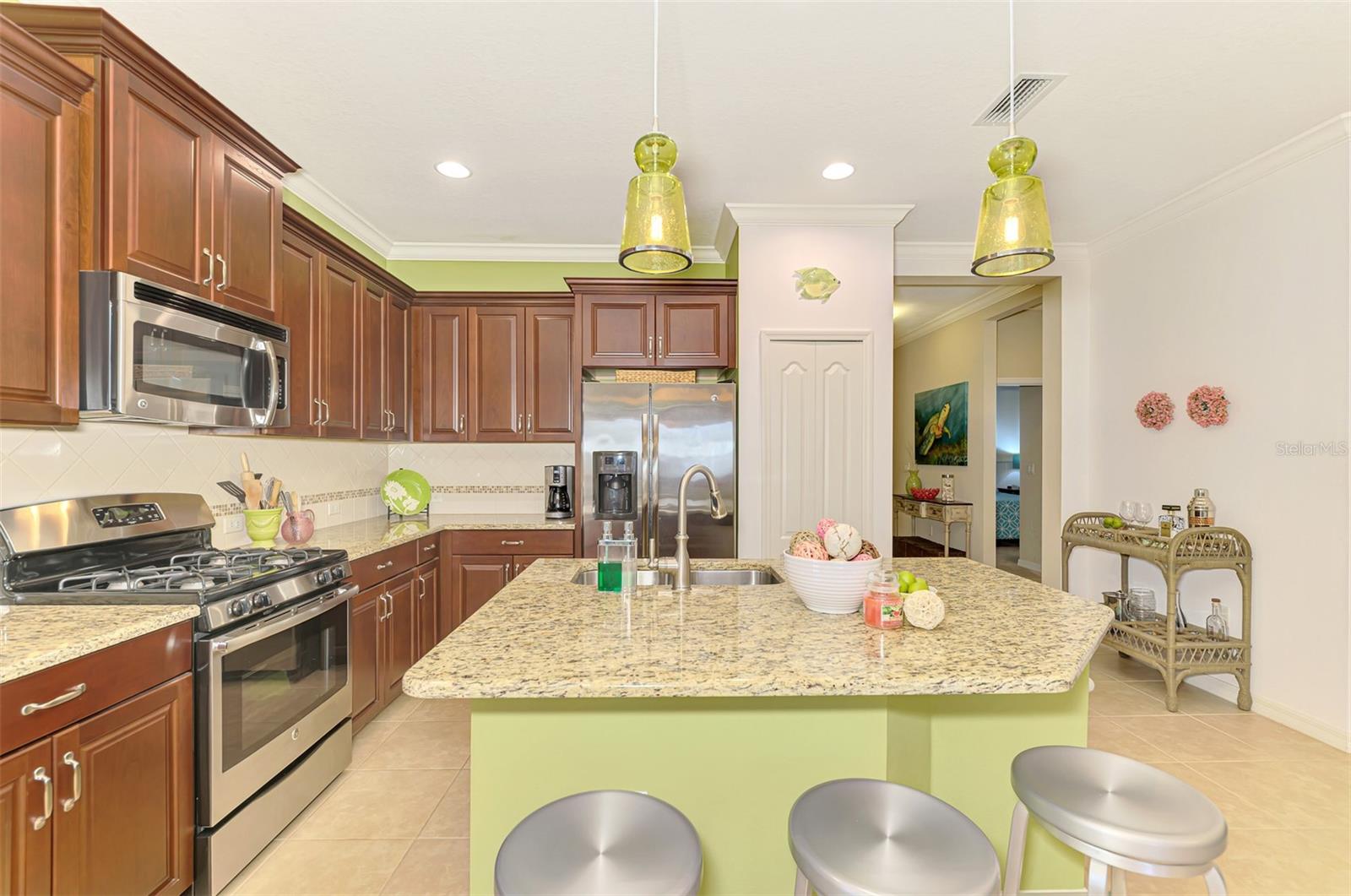 Image 17 of 93 For 11401 Okaloosa Drive