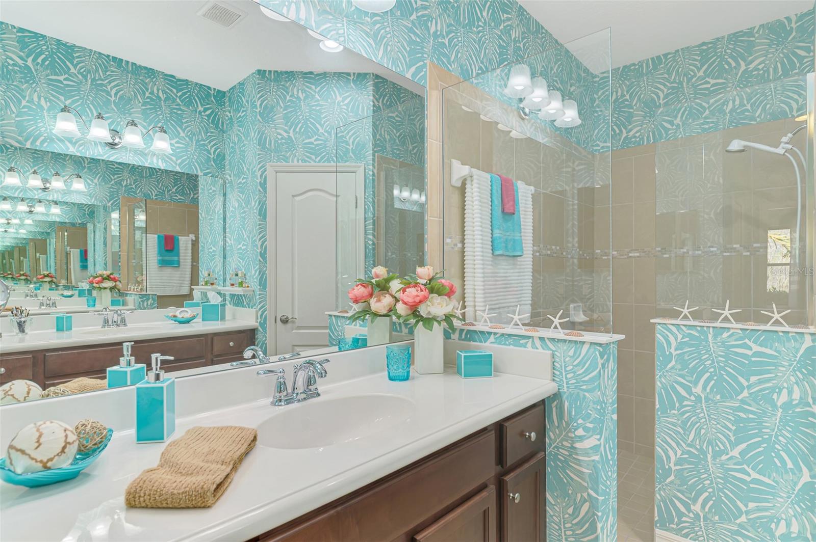 Image 36 of 93 For 11401 Okaloosa Drive