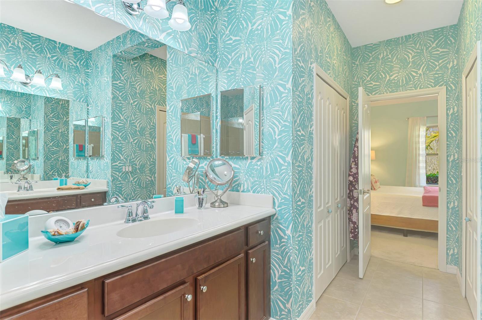 Image 37 of 93 For 11401 Okaloosa Drive