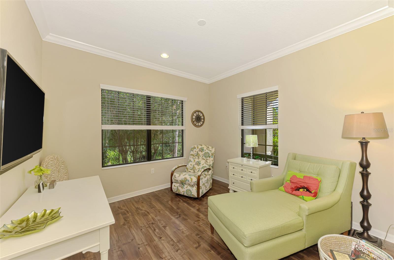 Image 41 of 93 For 11401 Okaloosa Drive