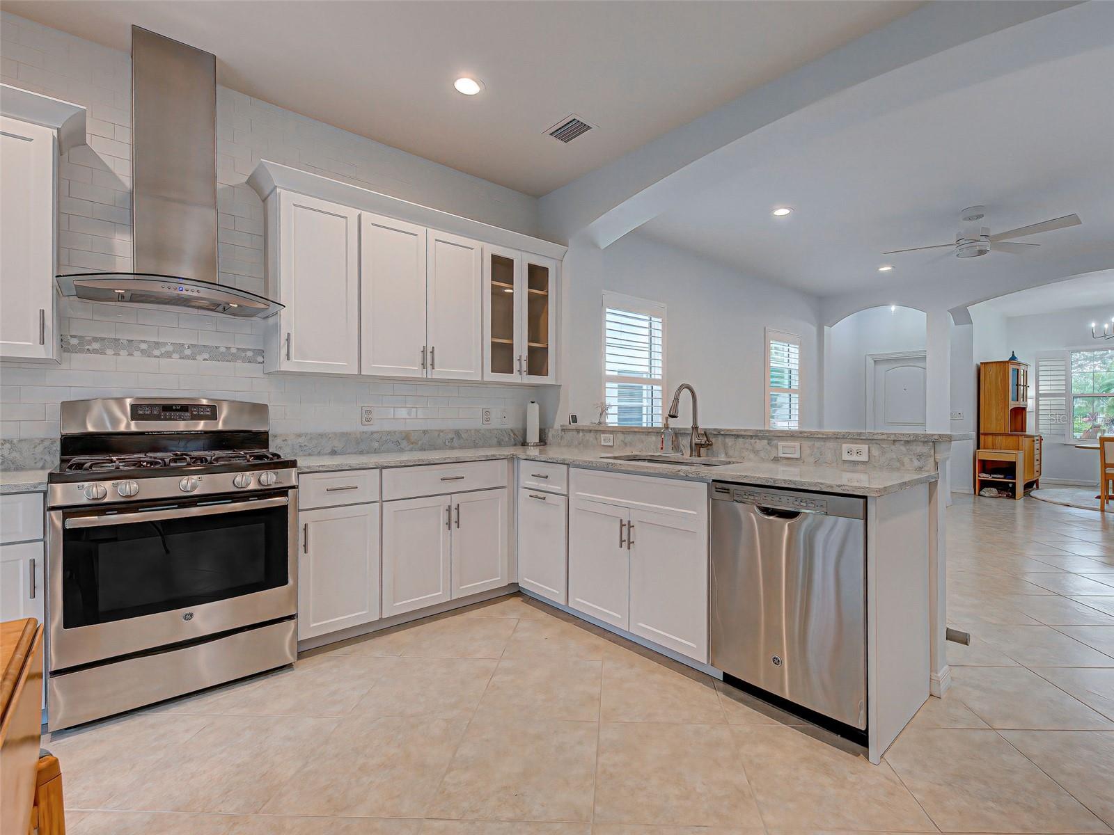 Image 12 of 44 For 12580 Sagewood Drive