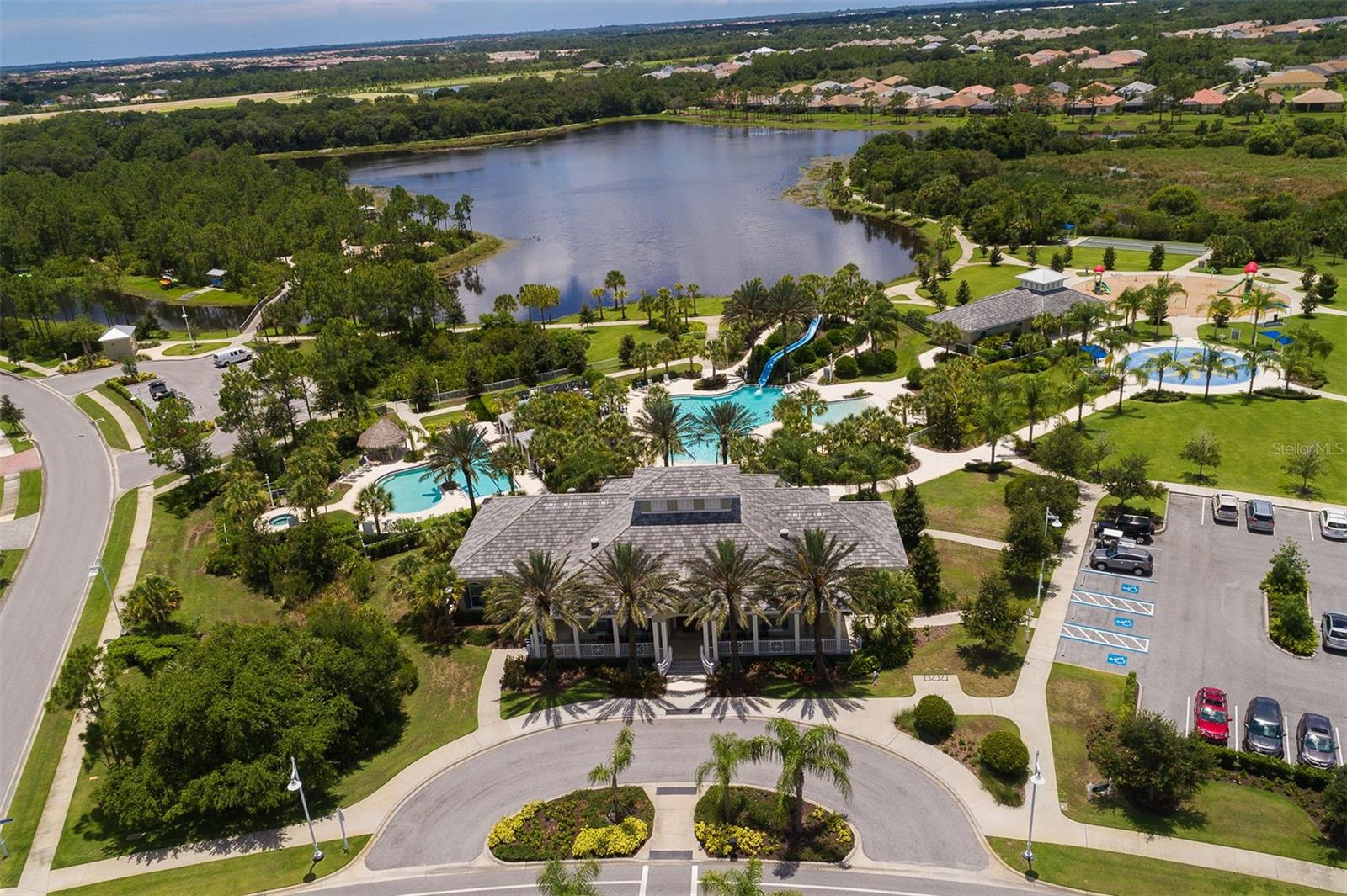 Image 35 of 44 For 12580 Sagewood Drive