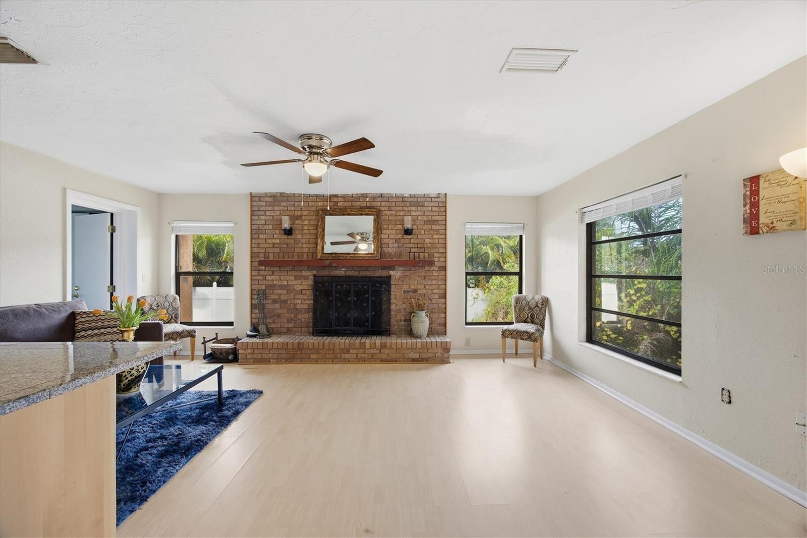 Image 13 of 31 For 1356 Yacht Club Drive