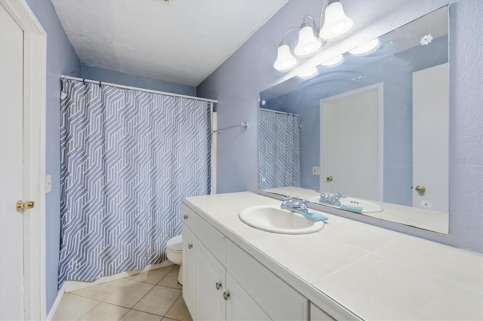 Image 21 of 31 For 1356 Yacht Club Drive