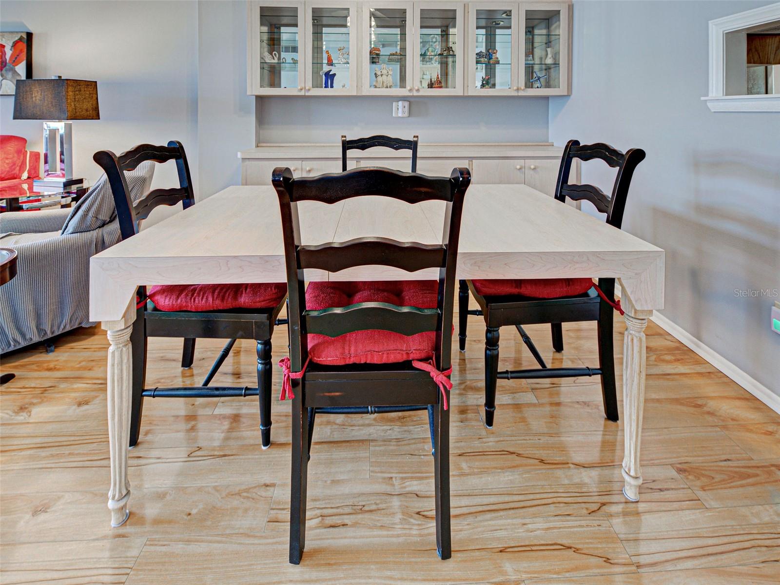 Image 11 of 34 For 232 Saint Augustine Avenue 804