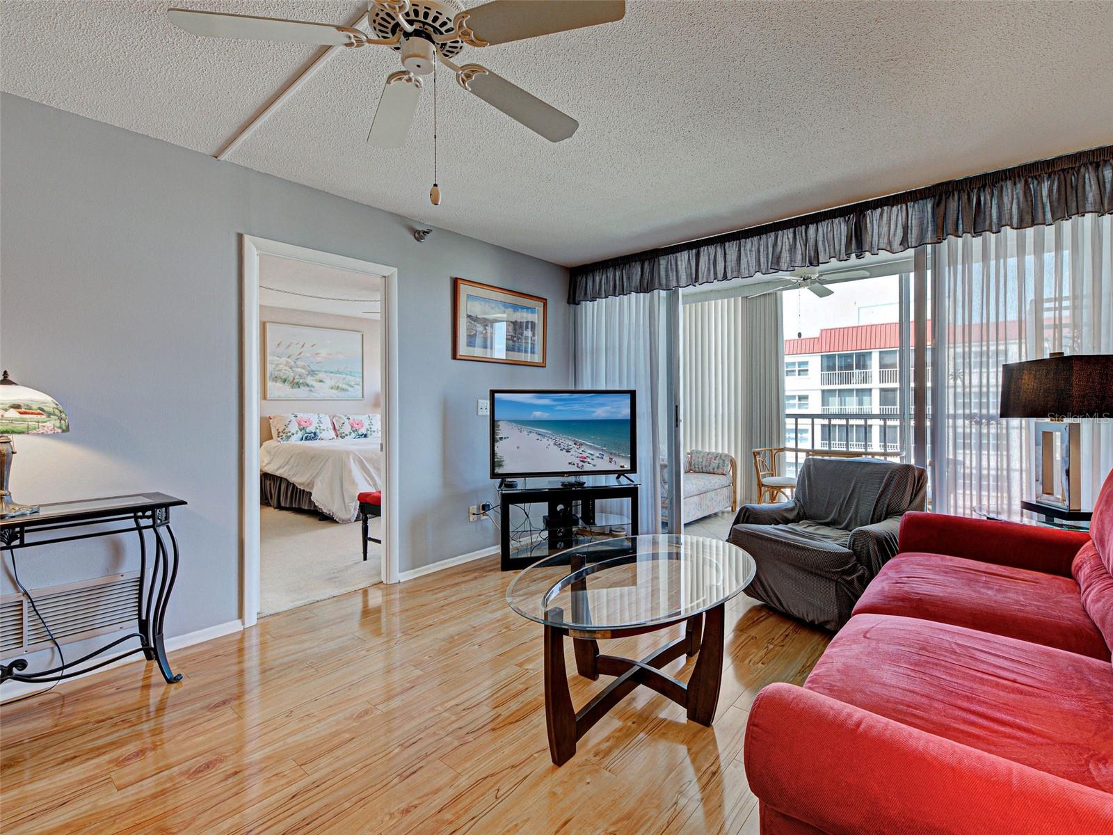 Image 13 of 34 For 232 Saint Augustine Avenue 804