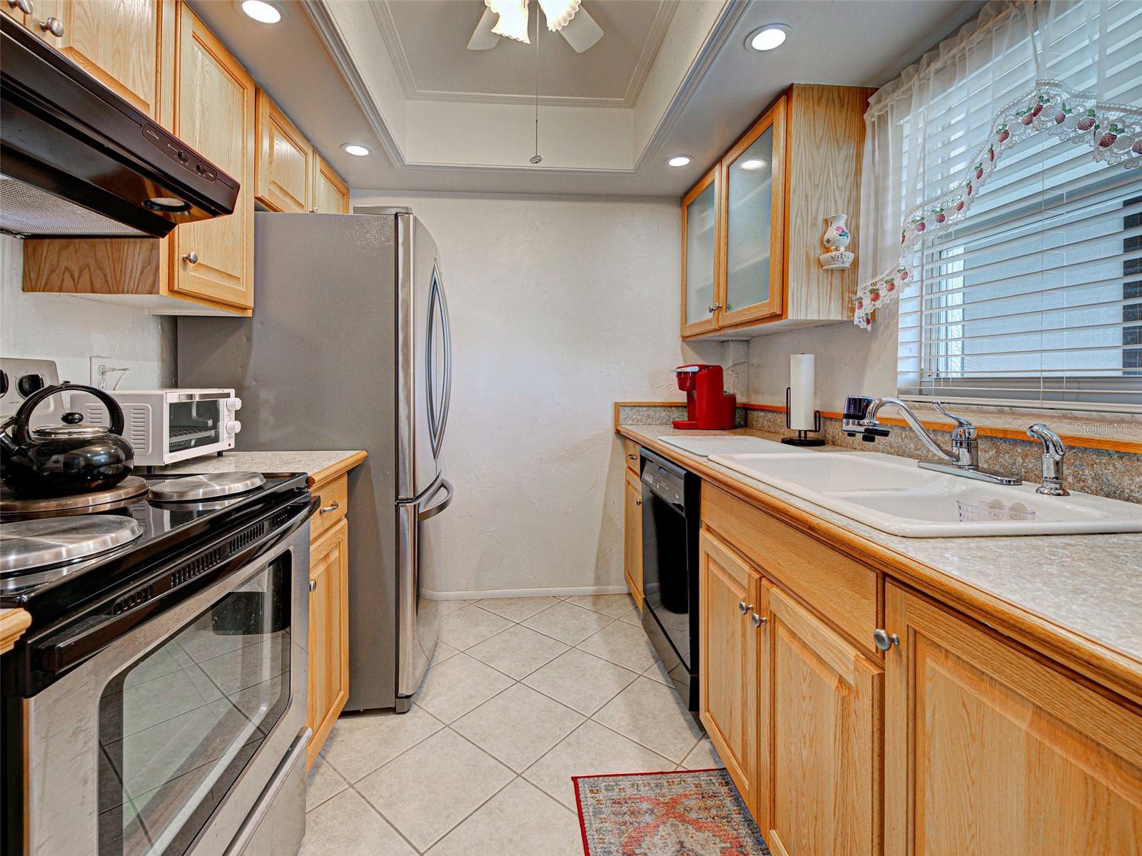 Image 17 of 34 For 232 Saint Augustine Avenue 804