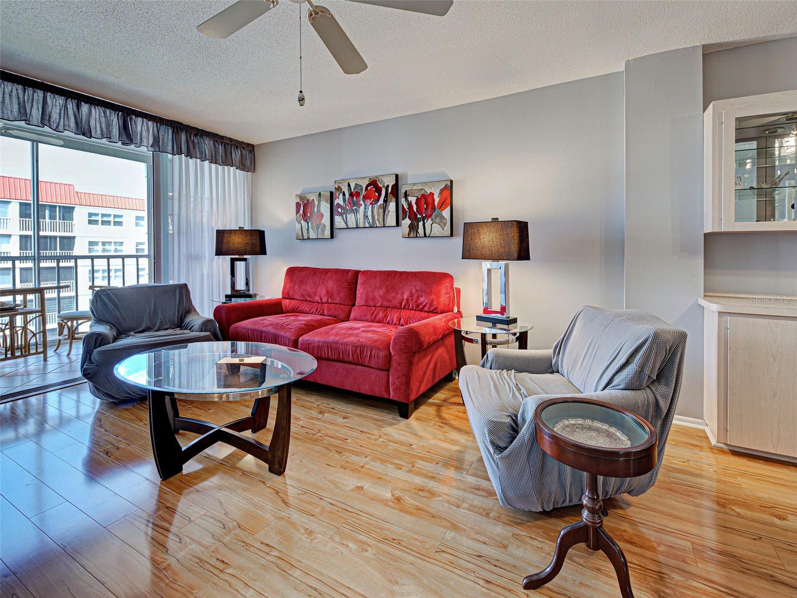 Image 23 of 34 For 232 Saint Augustine Avenue 804