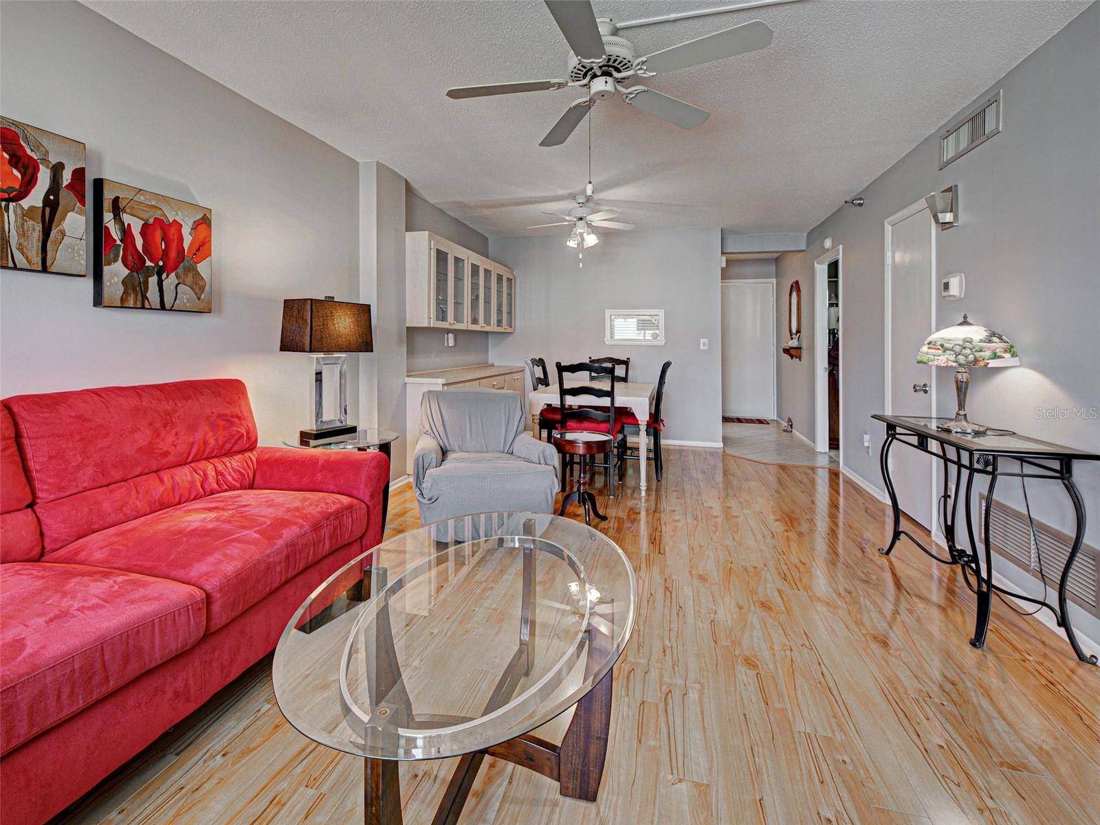 Image 9 of 34 For 232 Saint Augustine Avenue 804