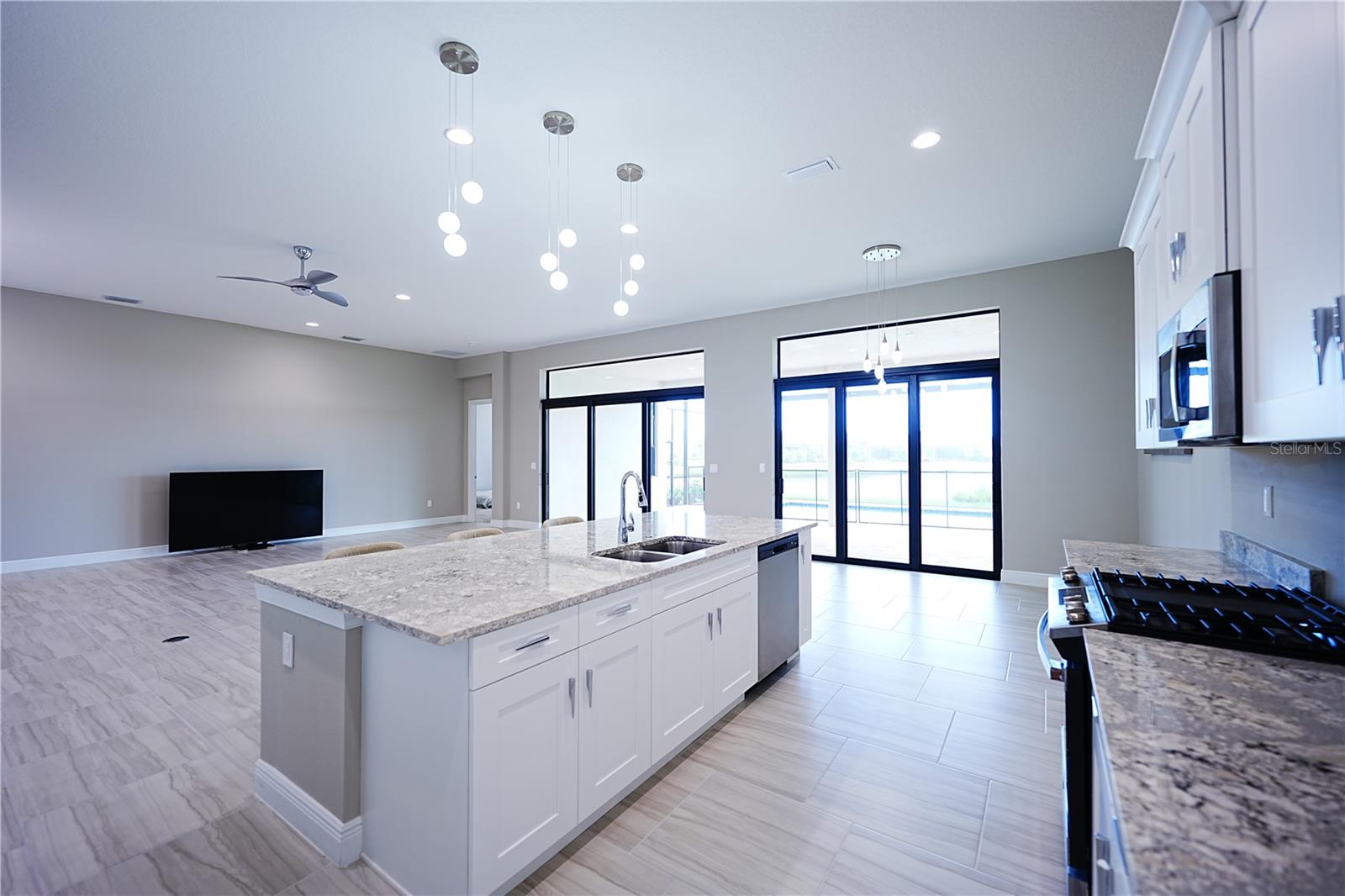 Image 14 of 44 For 9124 Bernini Place