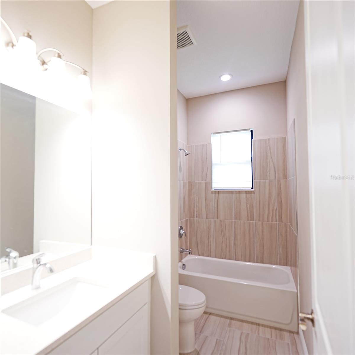 Image 27 of 44 For 9124 Bernini Place