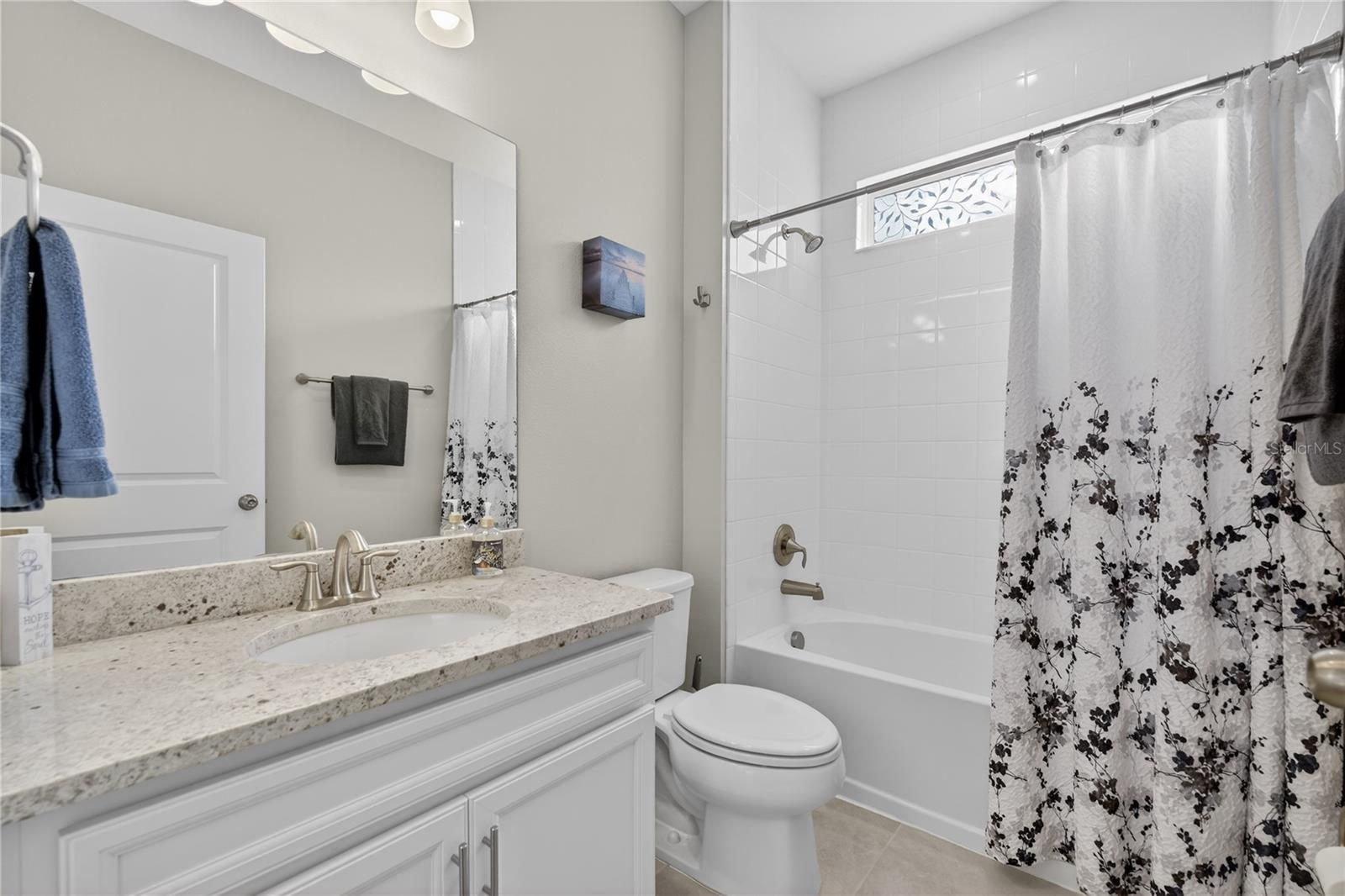 Image 21 of 31 For 11695 Alessandro Lane