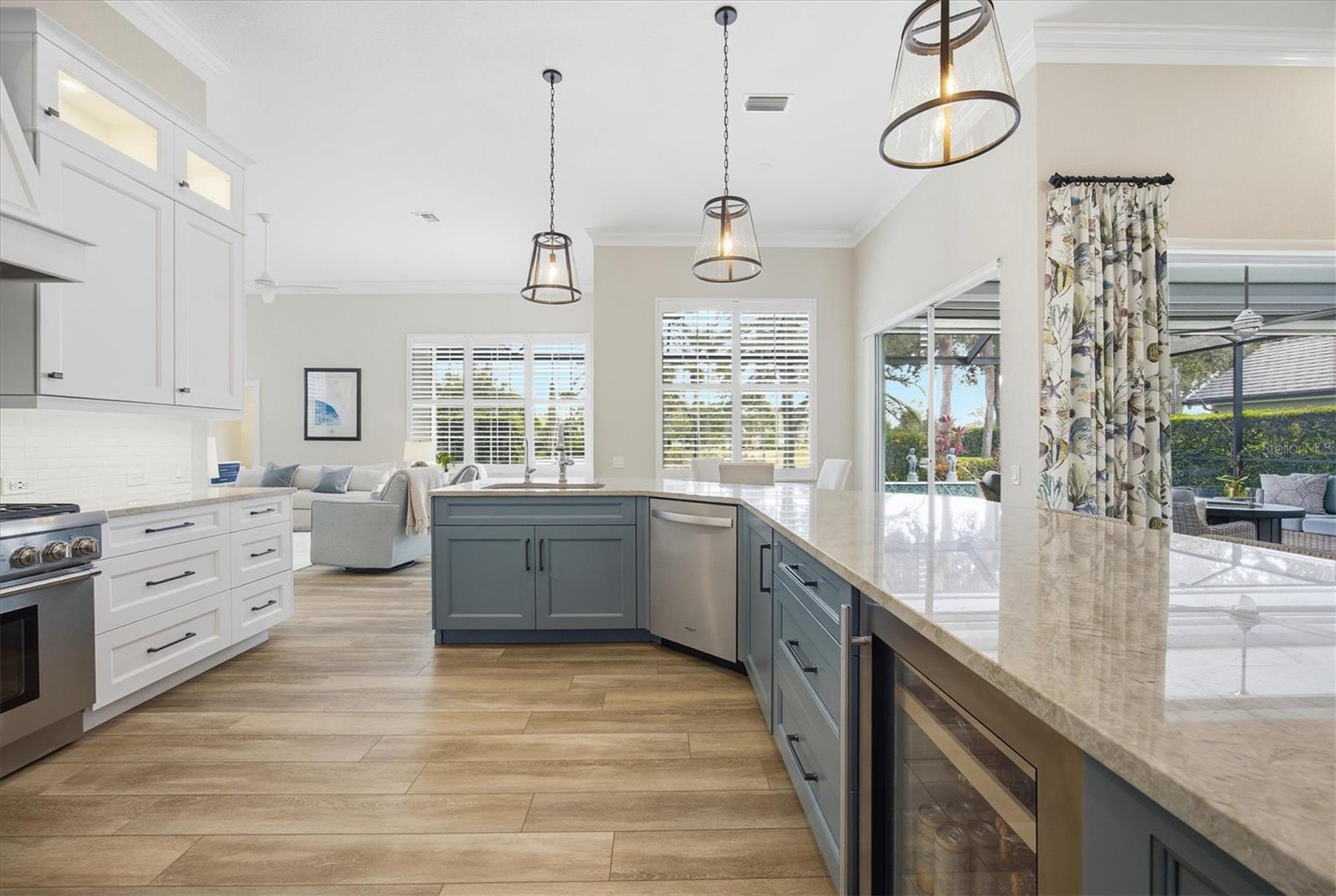 Image 15 of 70 For 403 Trenwick Lane