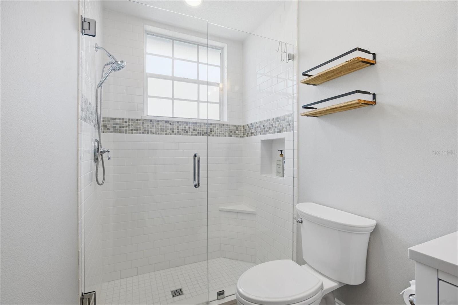 Image 27 of 70 For 403 Trenwick Lane