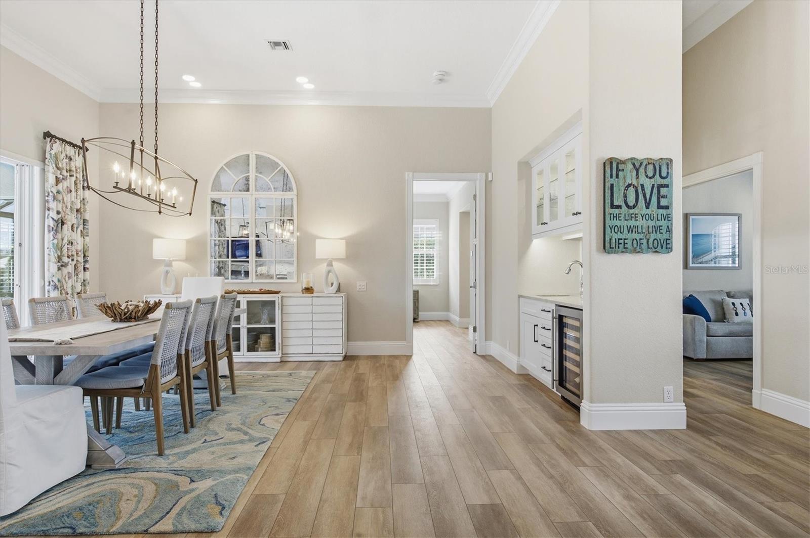 Image 8 of 70 For 403 Trenwick Lane