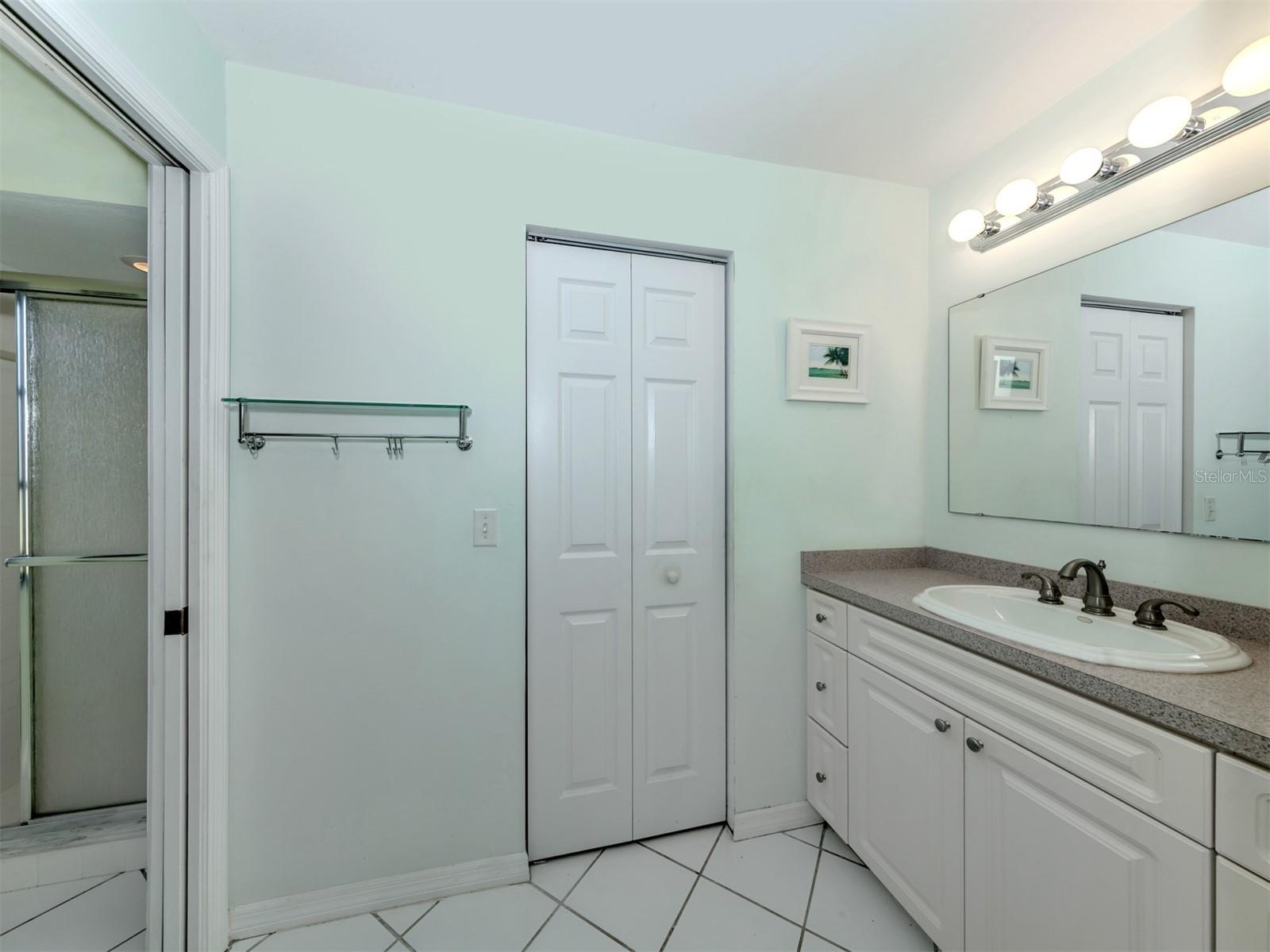 Image 15 of 45 For 17127 Cape Horn Boulevard