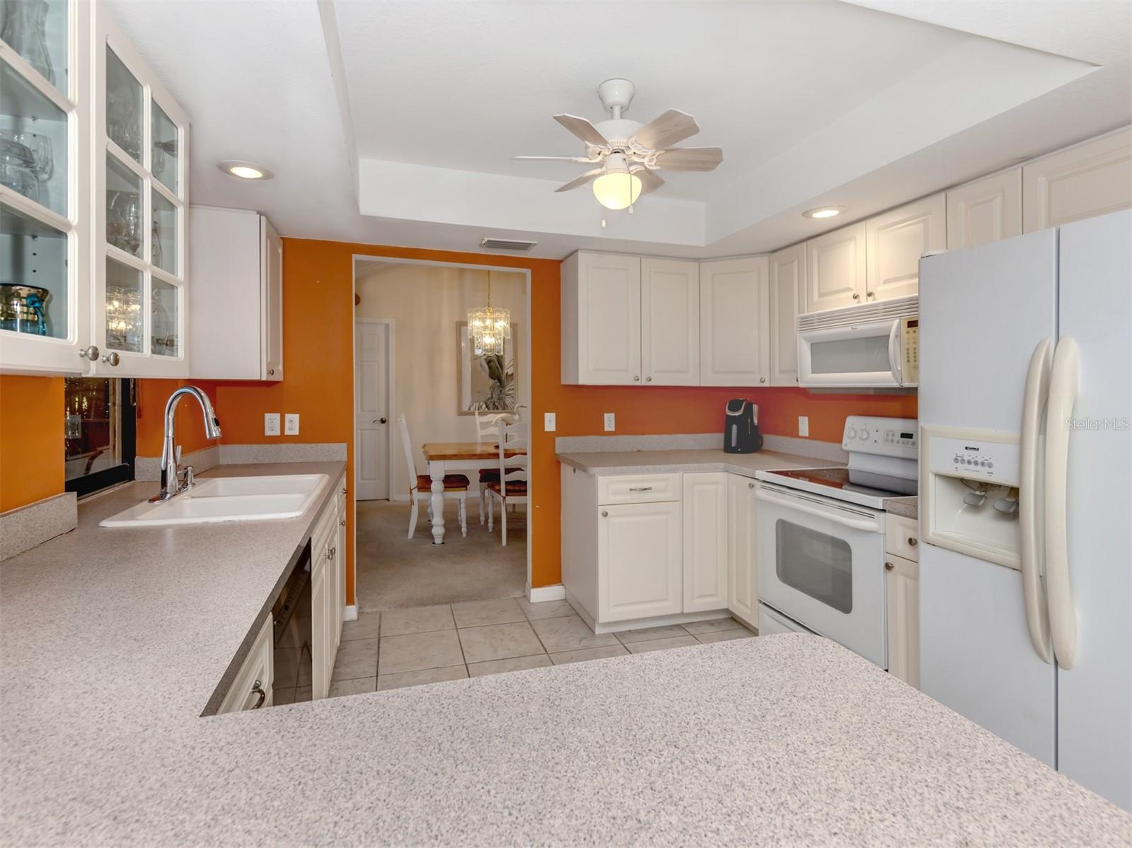 Image 6 of 45 For 17127 Cape Horn Boulevard