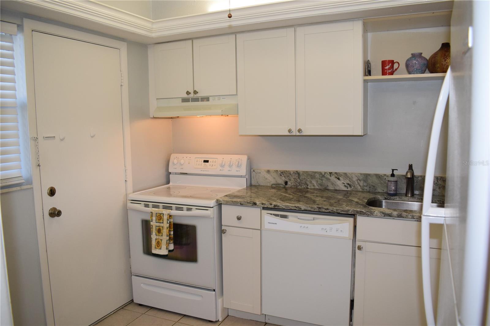 Image 15 of 37 For 245 Center Road 104