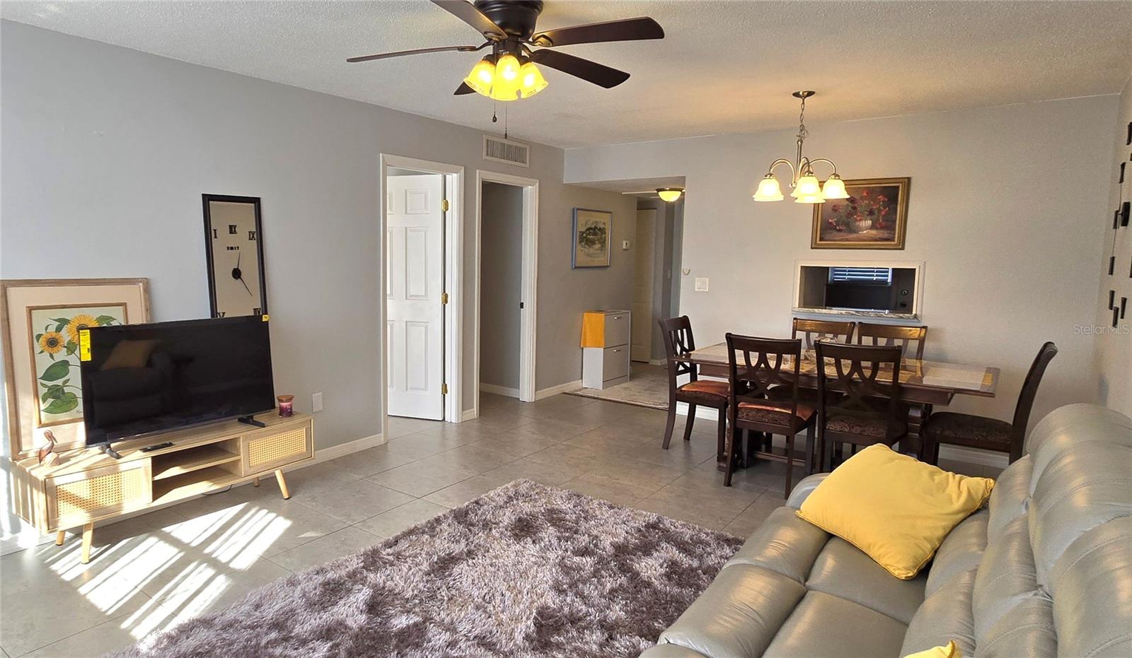 Image 6 of 37 For 245 Center Road 104