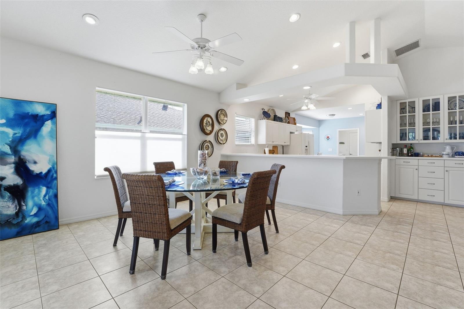 Image 7 of 23 For 213 Venice Palms Boulevard