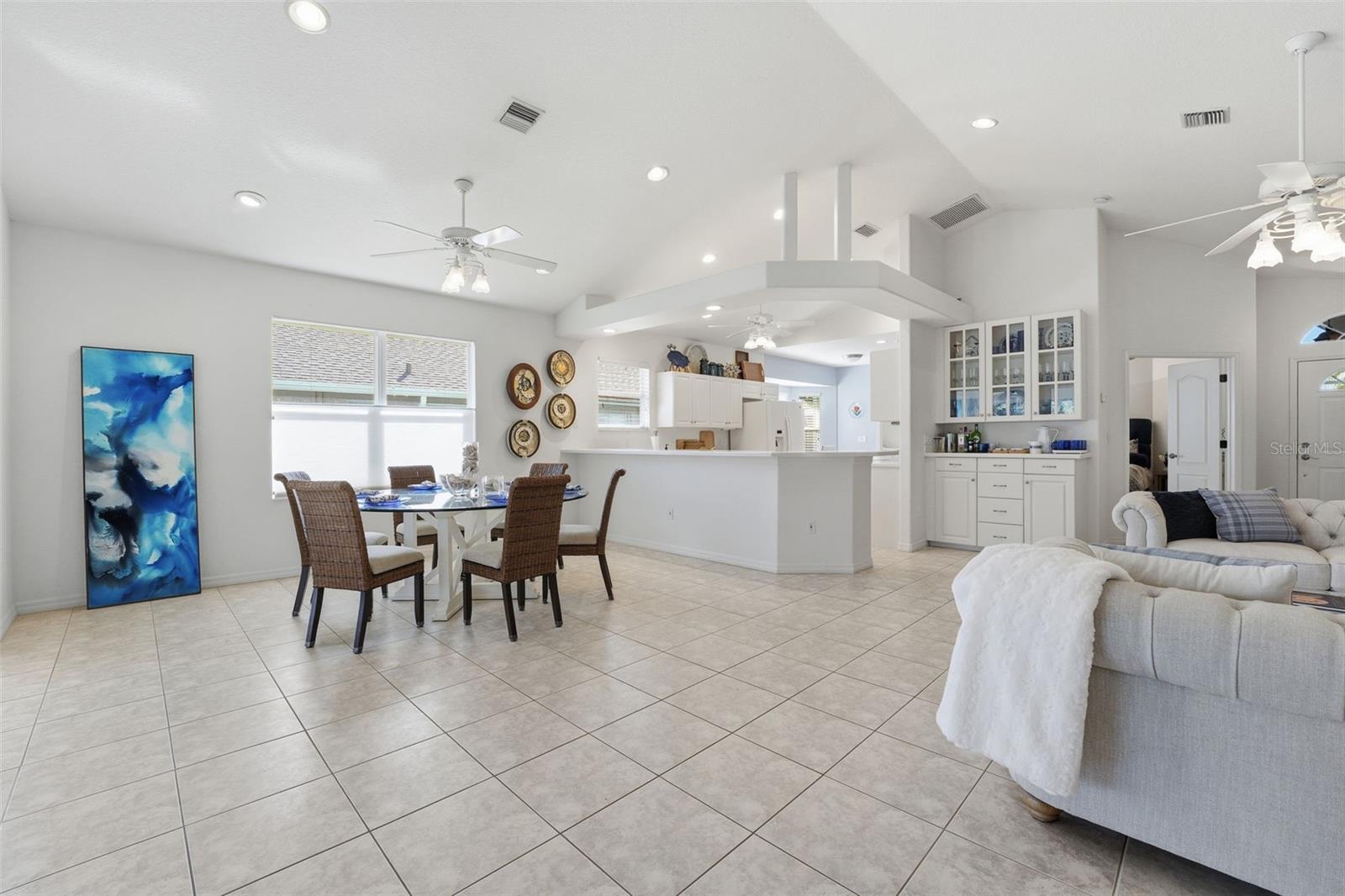 Image 8 of 23 For 213 Venice Palms Boulevard