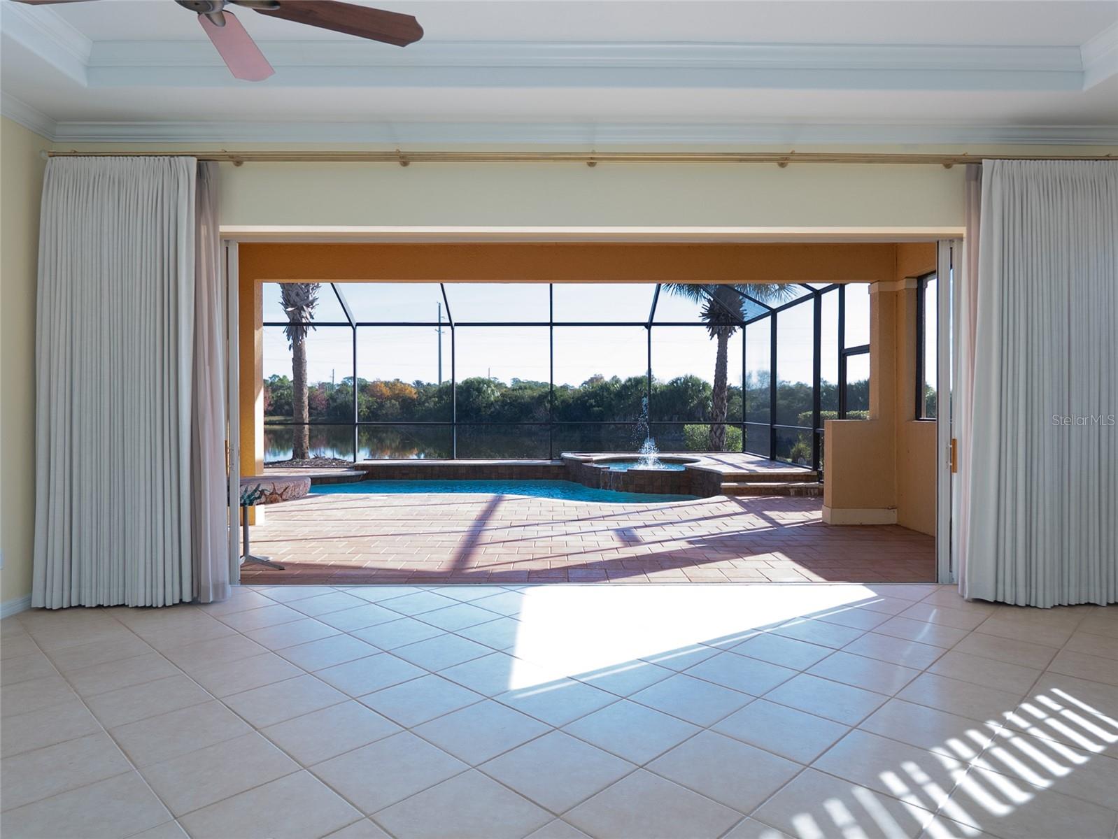 Image 14 of 51 For 337 Cipriani Way