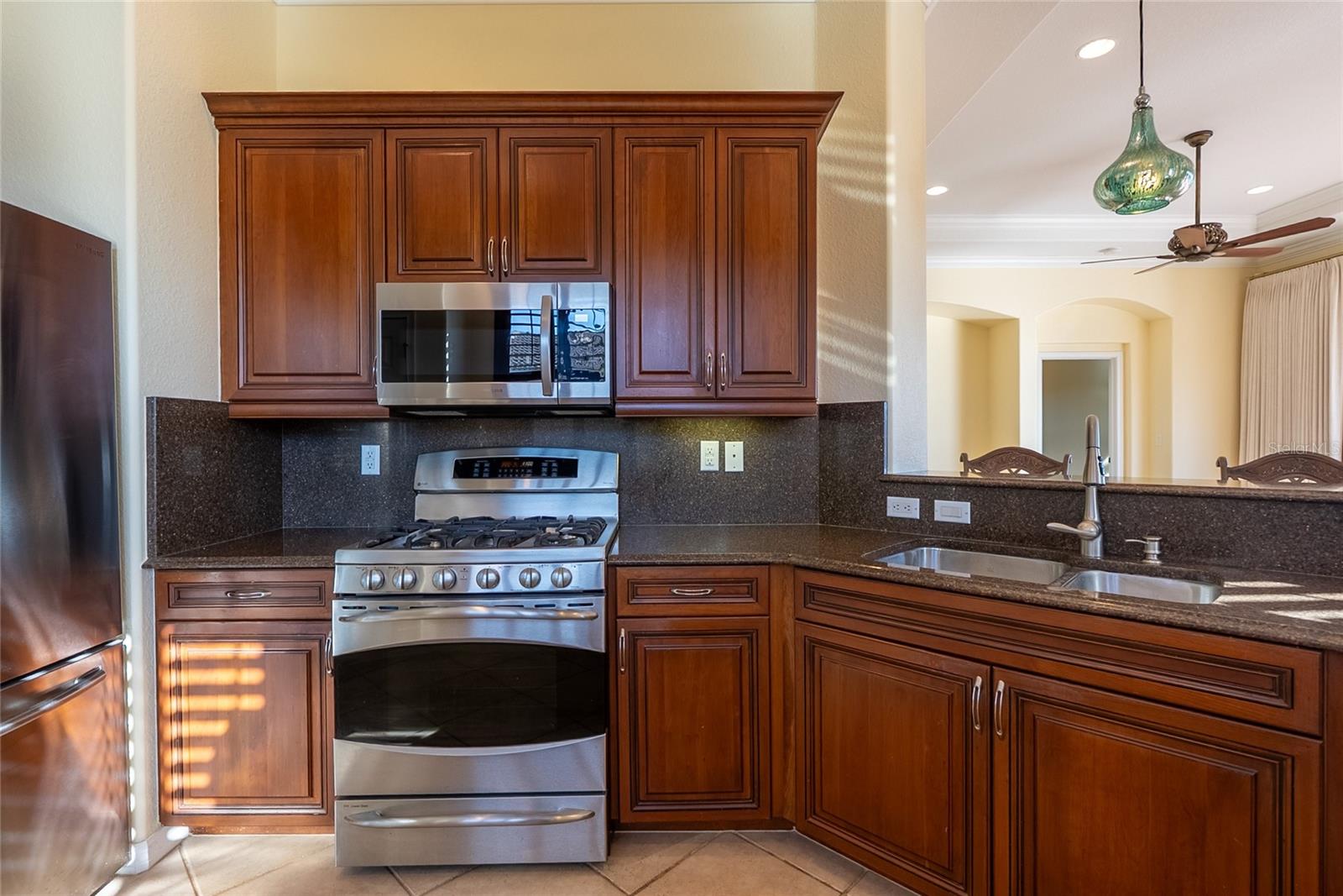 Image 16 of 51 For 337 Cipriani Way