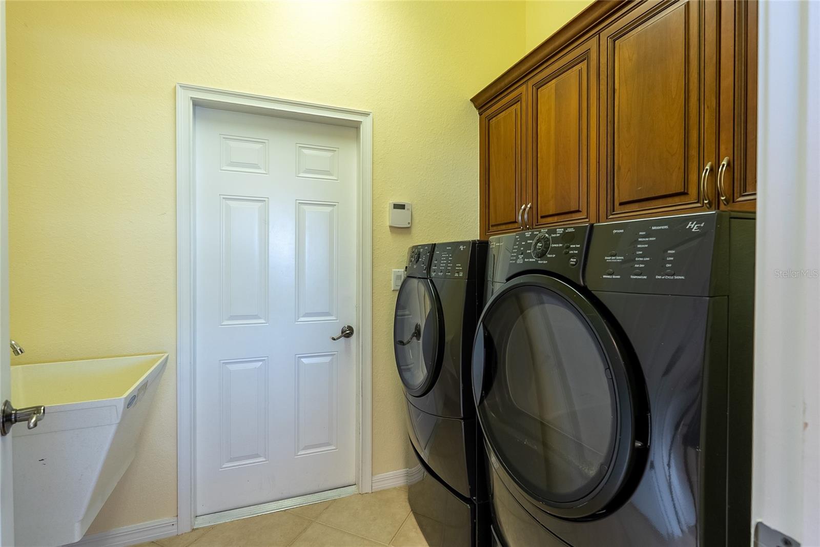 Image 19 of 51 For 337 Cipriani Way