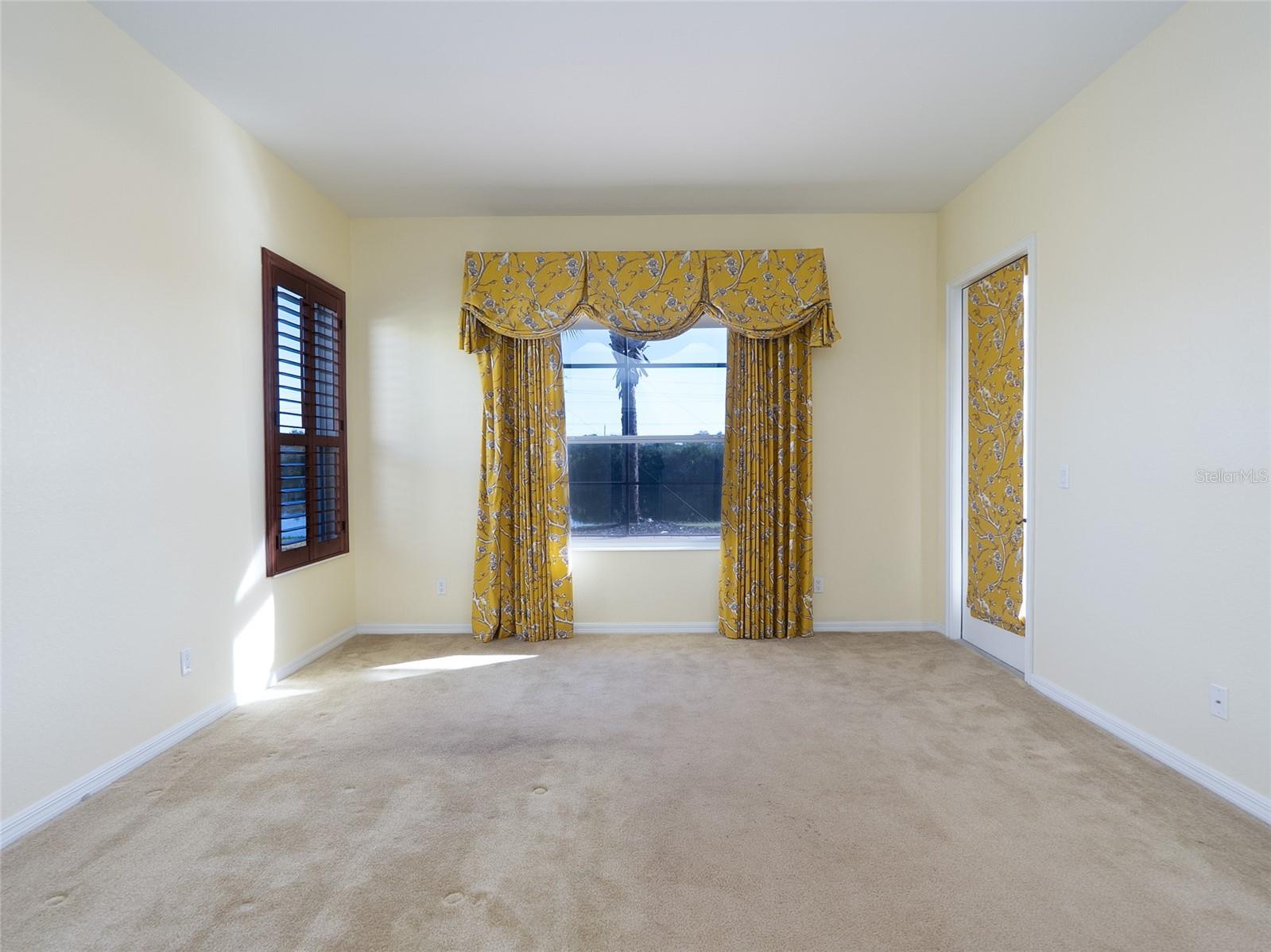 Image 23 of 51 For 337 Cipriani Way