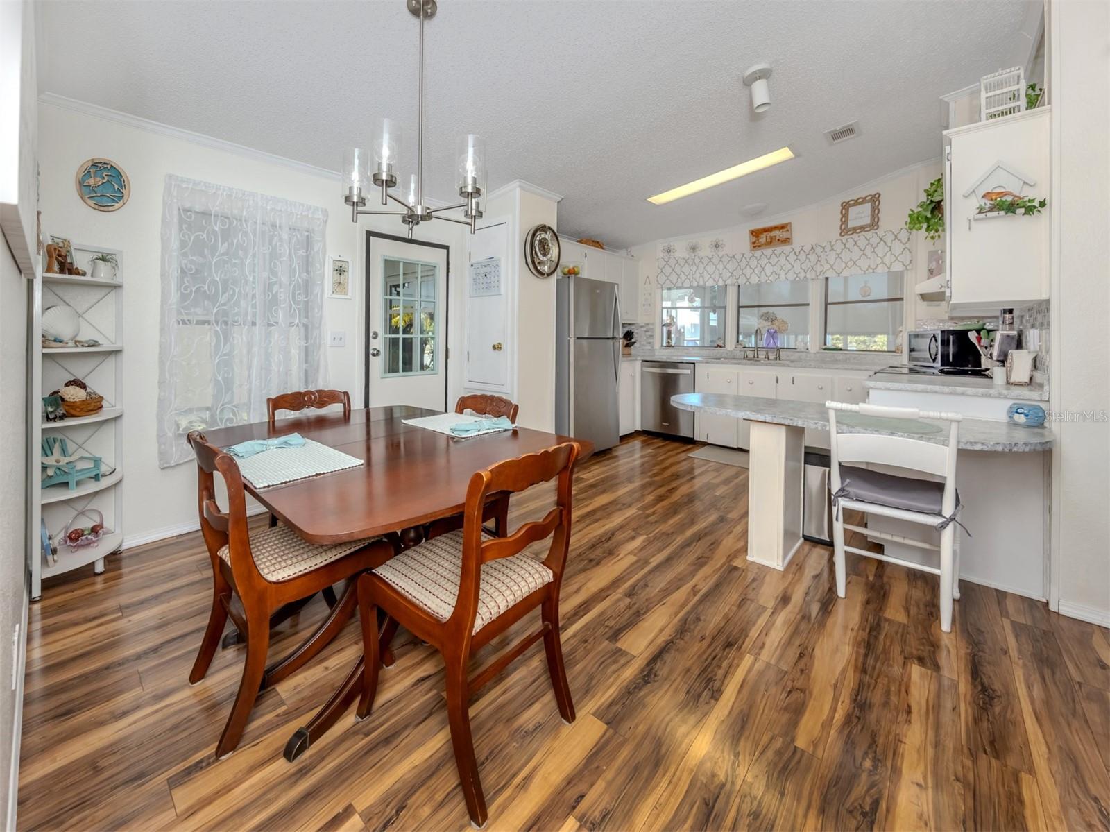 Image 13 of 64 For 579 Portside Drive