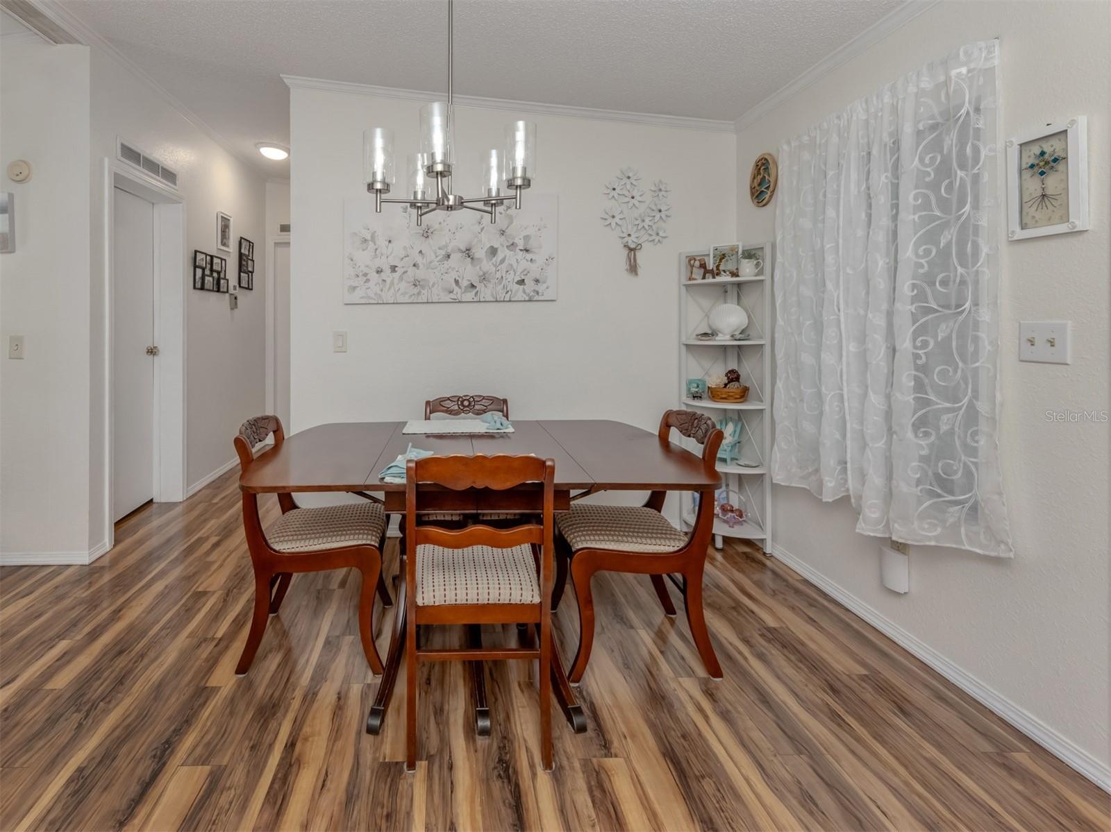 Image 14 of 64 For 579 Portside Drive