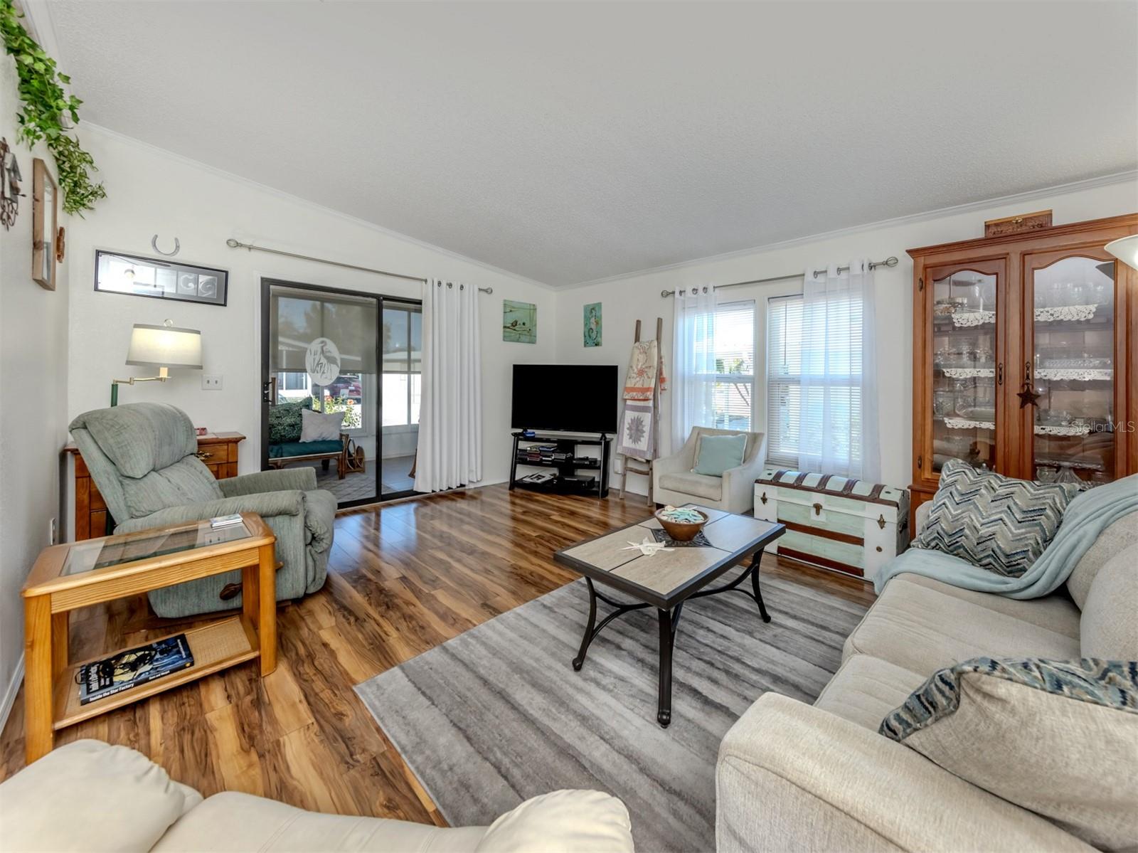 Image 19 of 64 For 579 Portside Drive