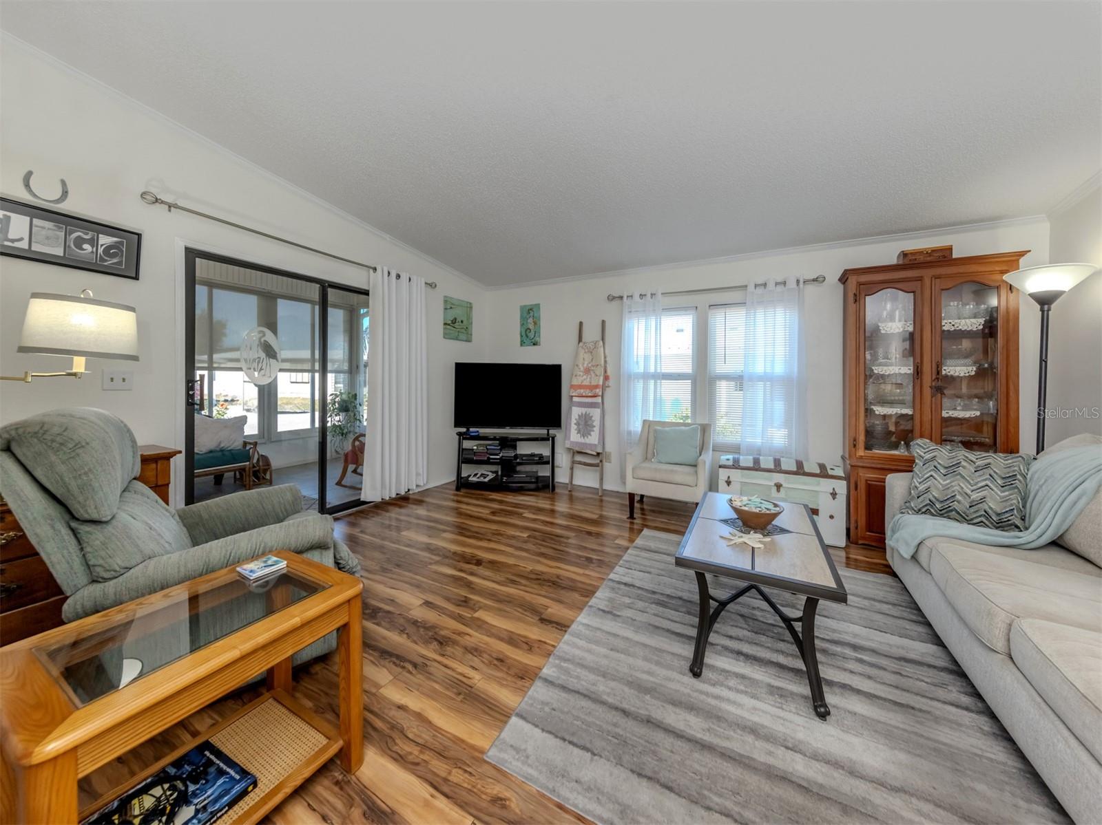 Image 20 of 64 For 579 Portside Drive