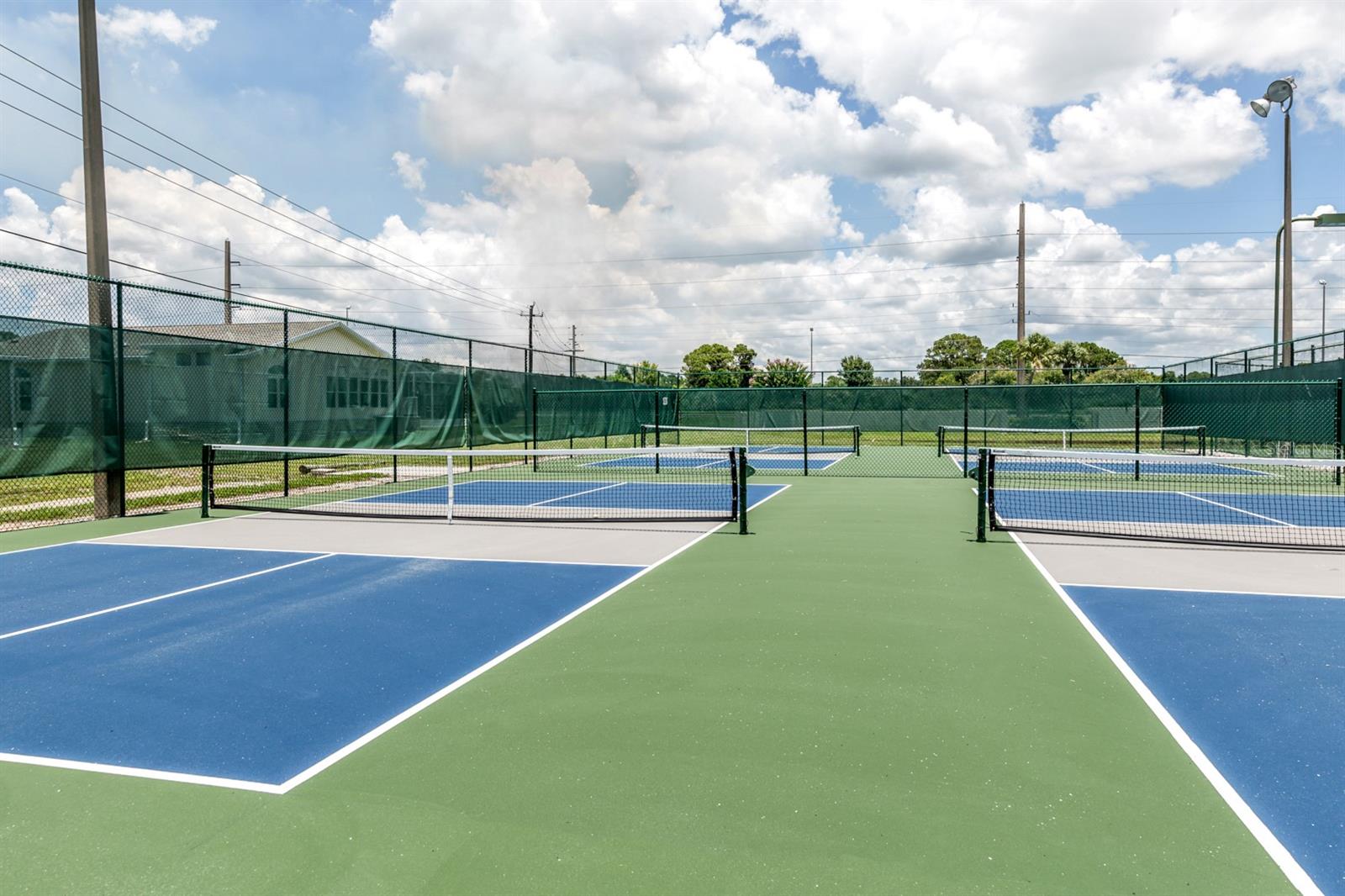 Image 45 of 64 For 579 Portside Drive